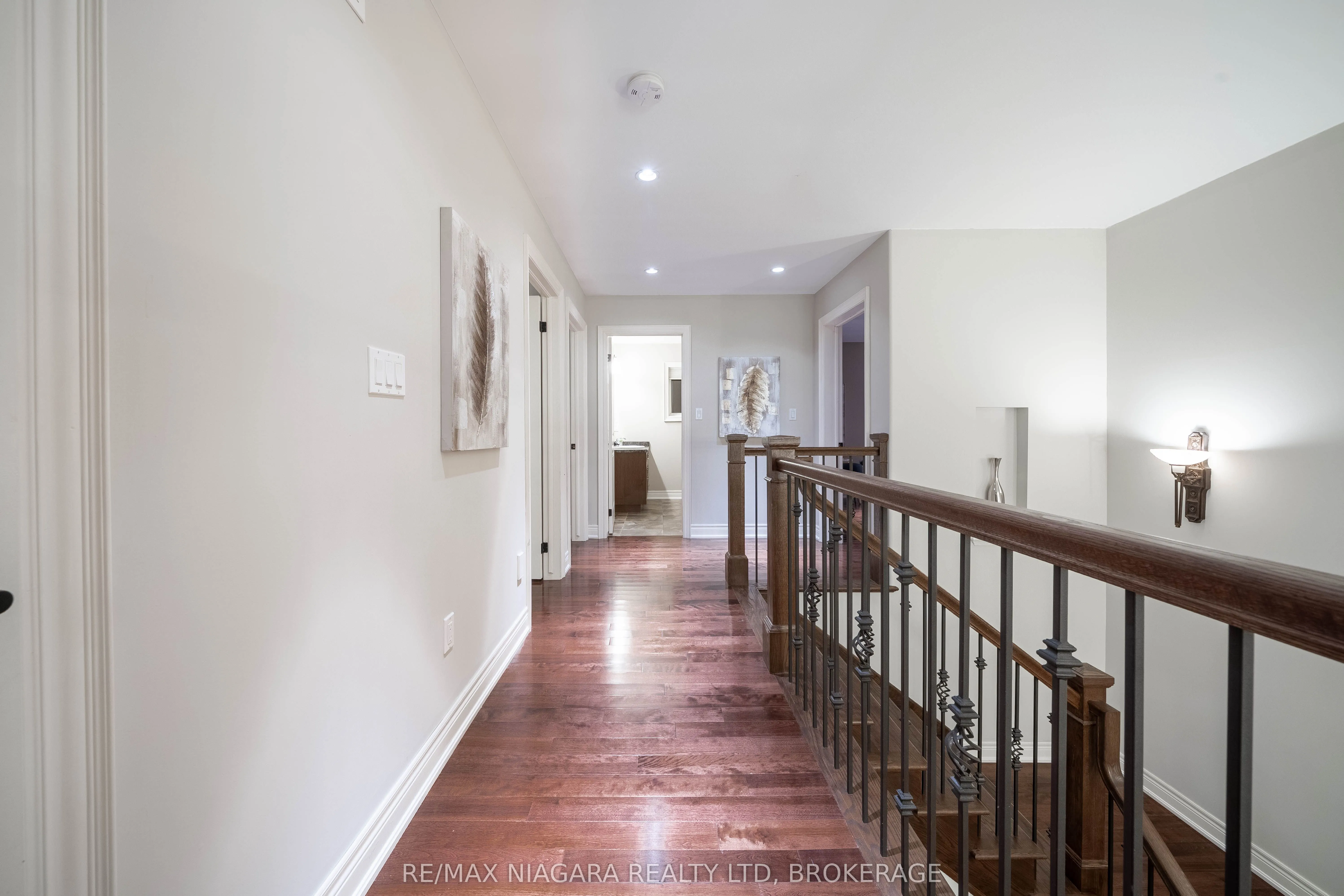 9128 TAPESTRY Court