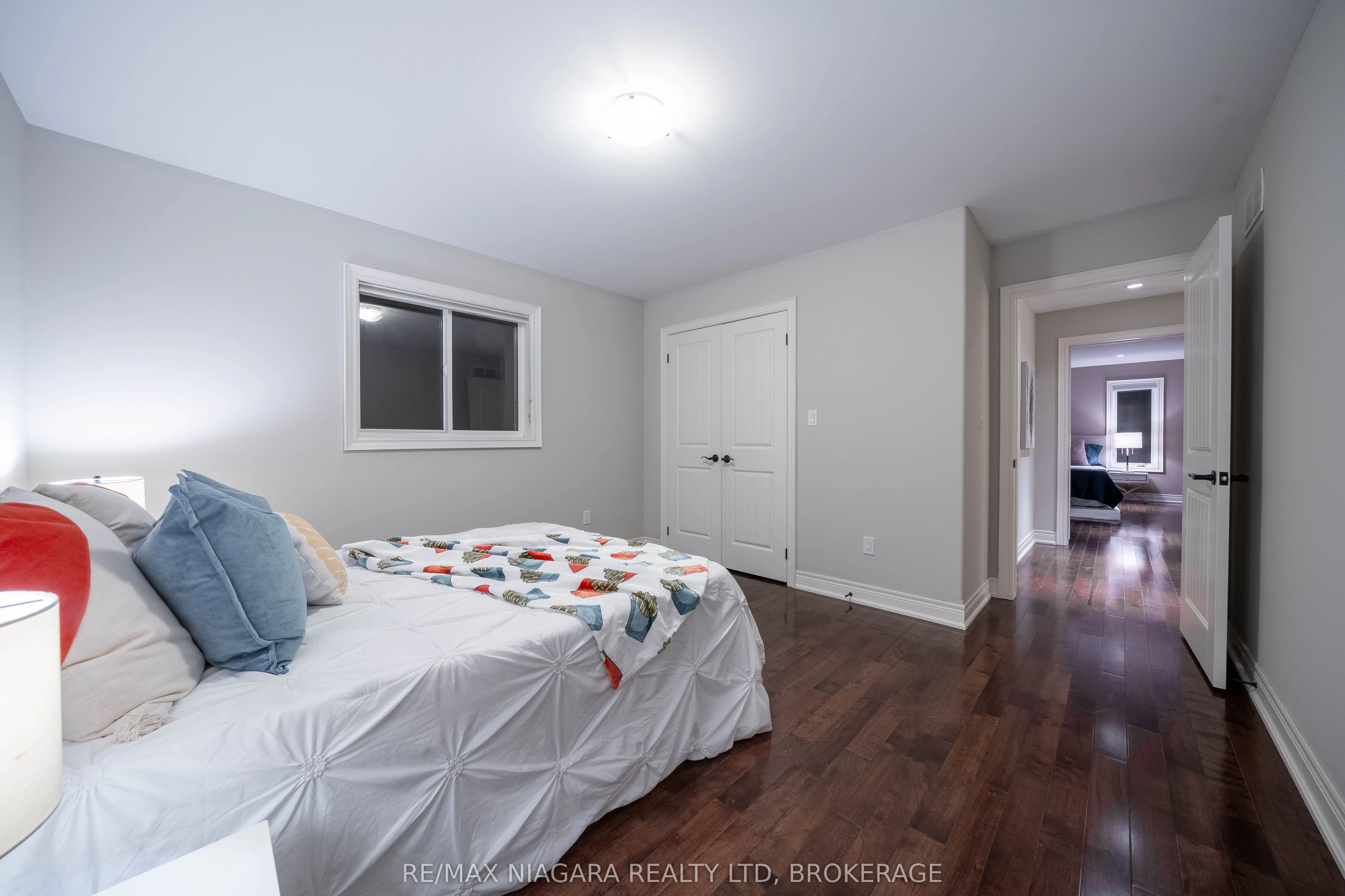 9128 TAPESTRY Court