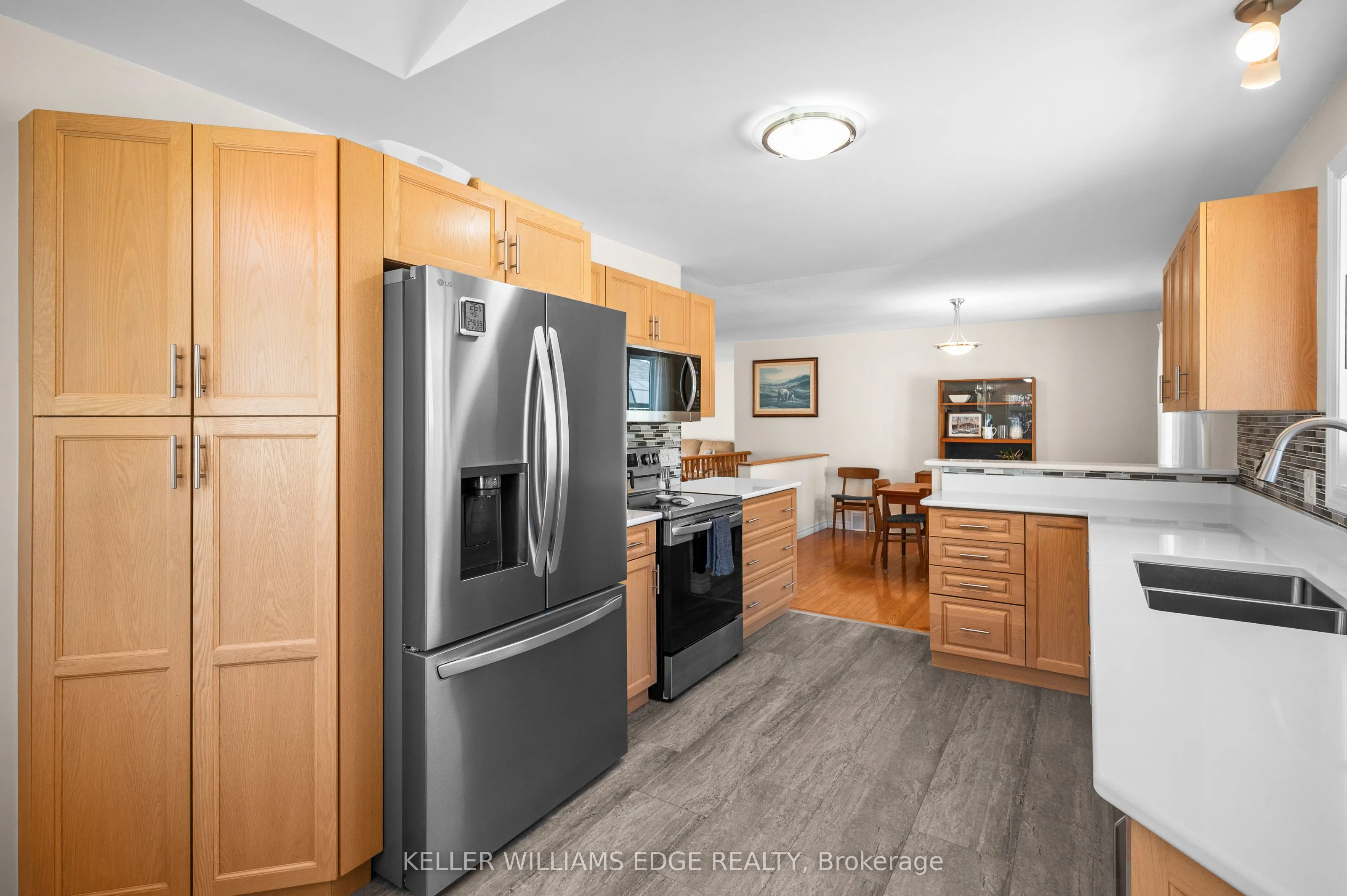 193 GLENARIFF Crescent