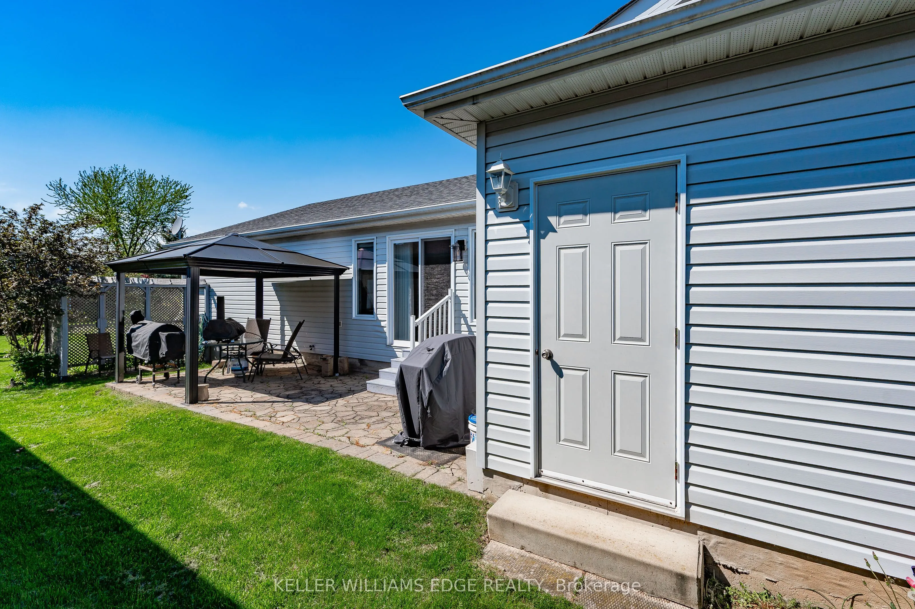 193 GLENARIFF Crescent