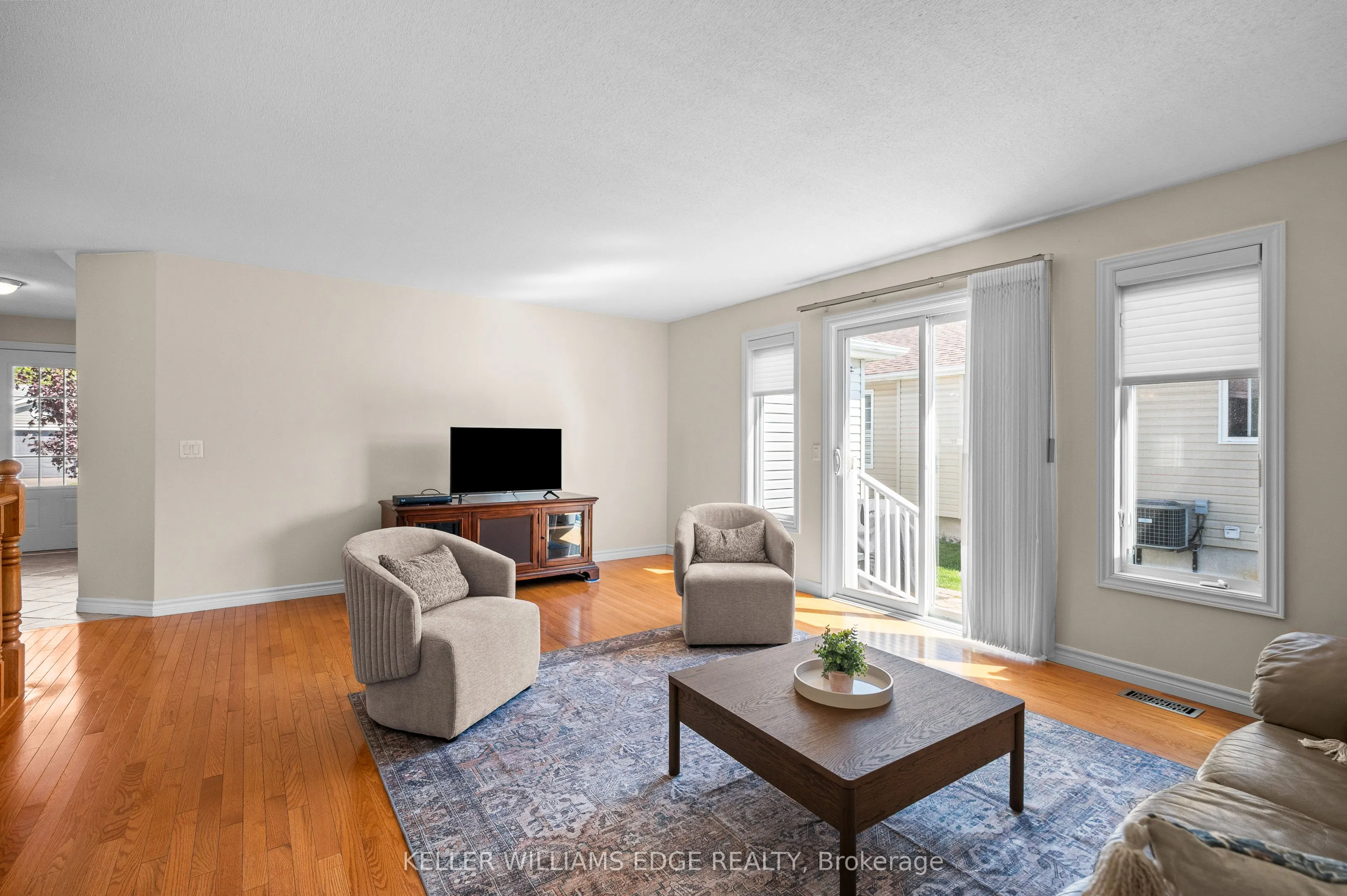 193 GLENARIFF Crescent