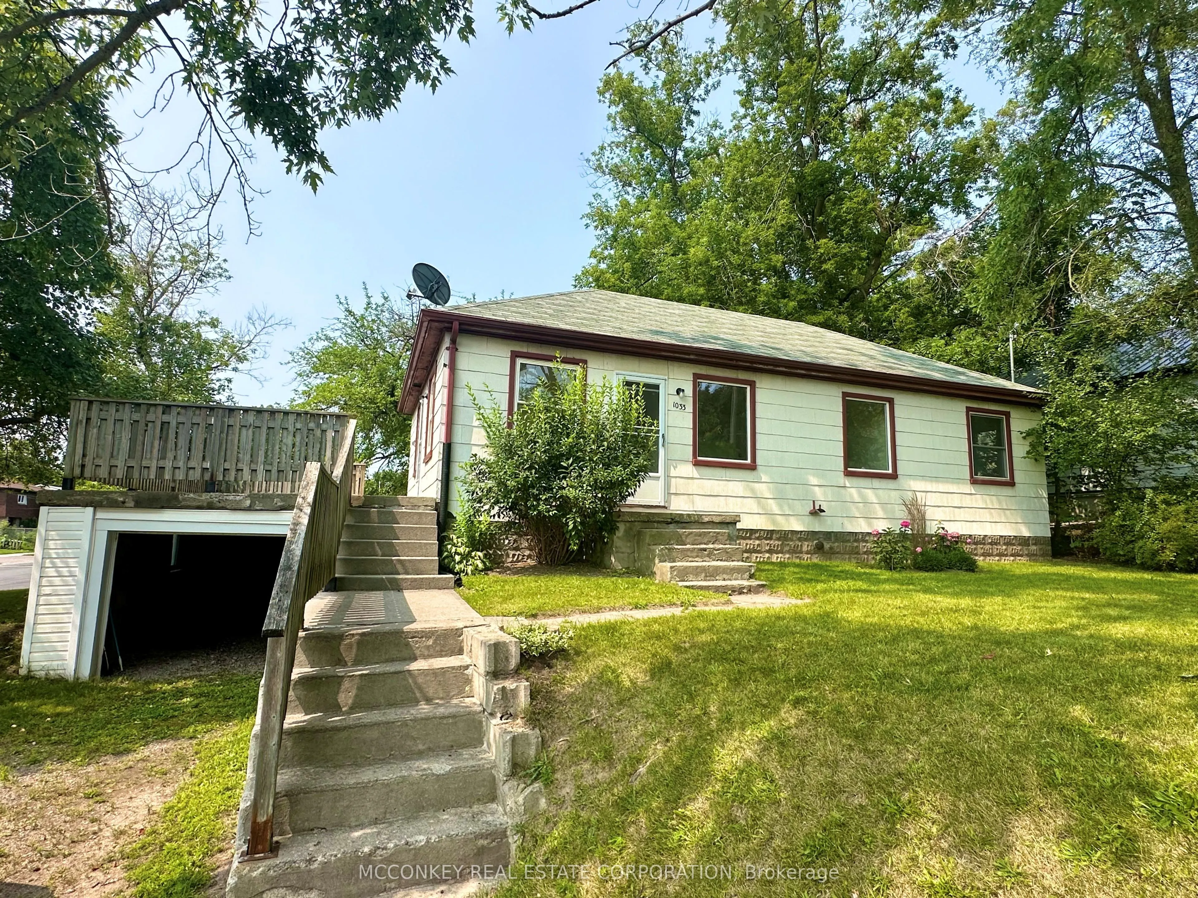 1033 Western Avenue
