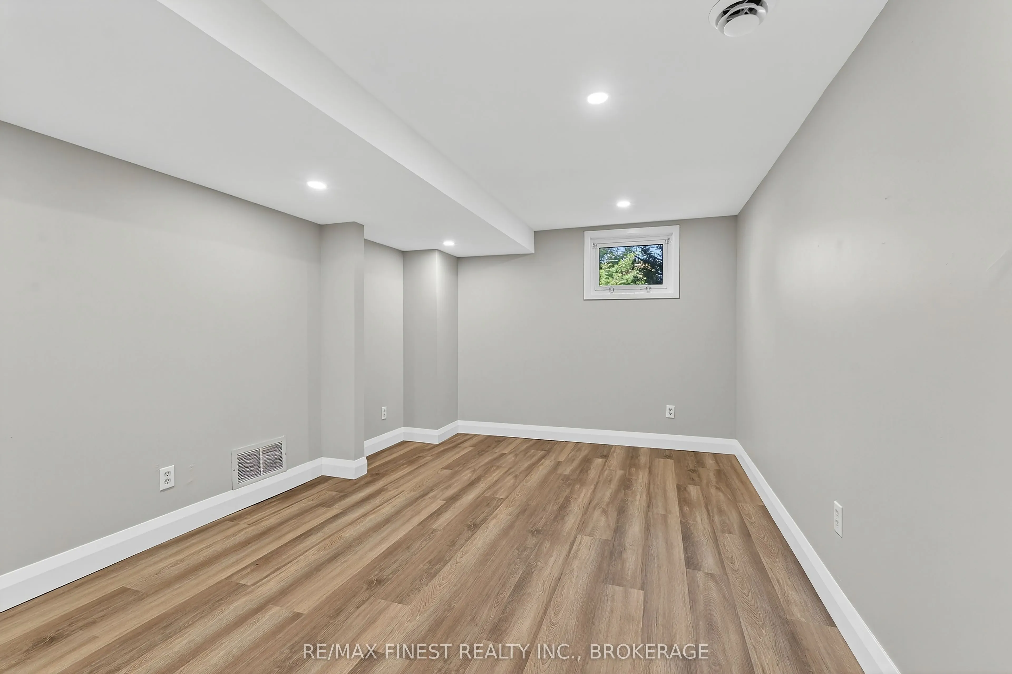 3 Foster Street