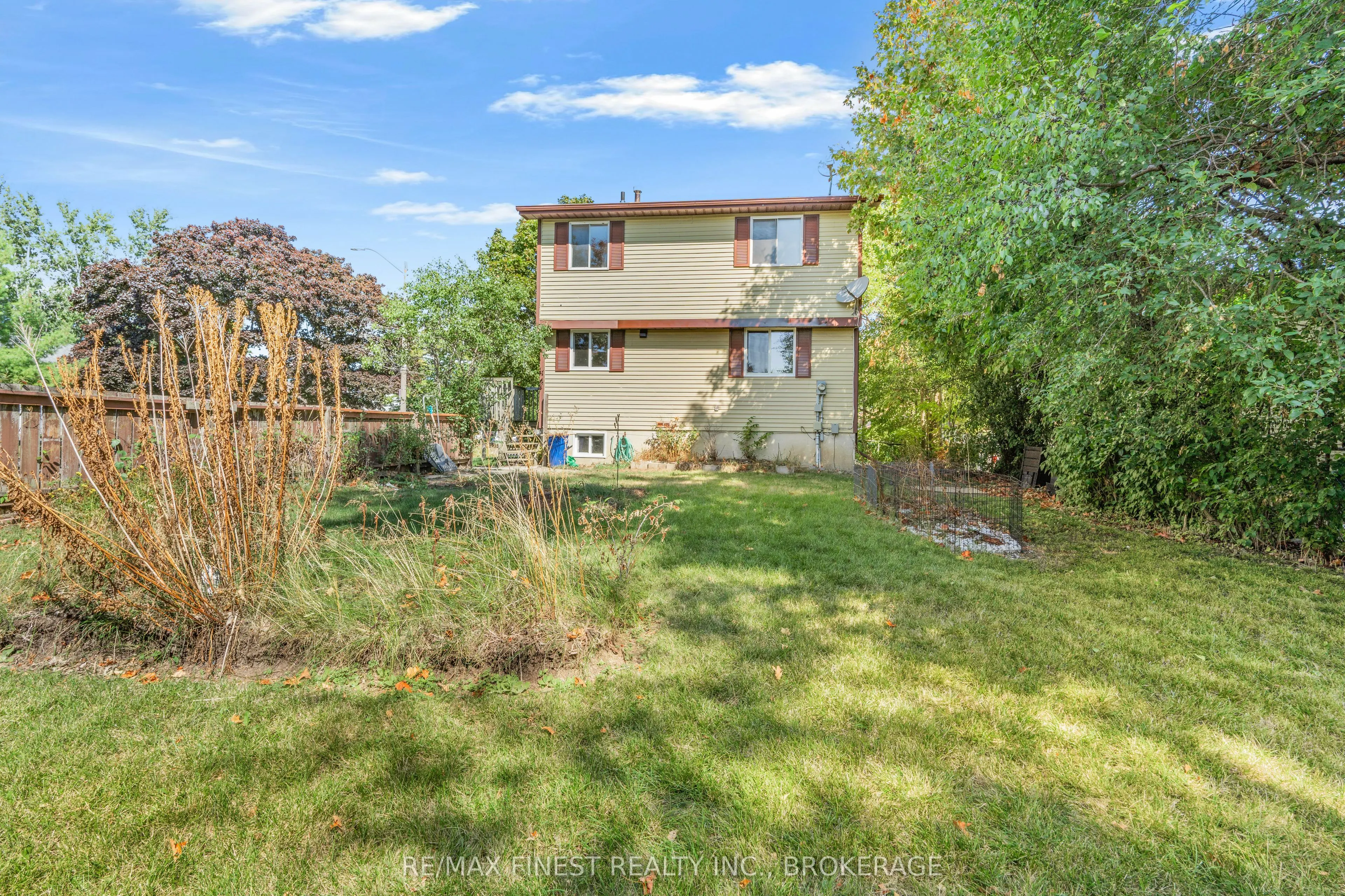 3 Foster Street