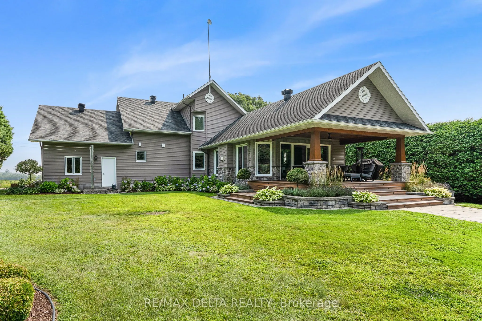 85 Leduc Street