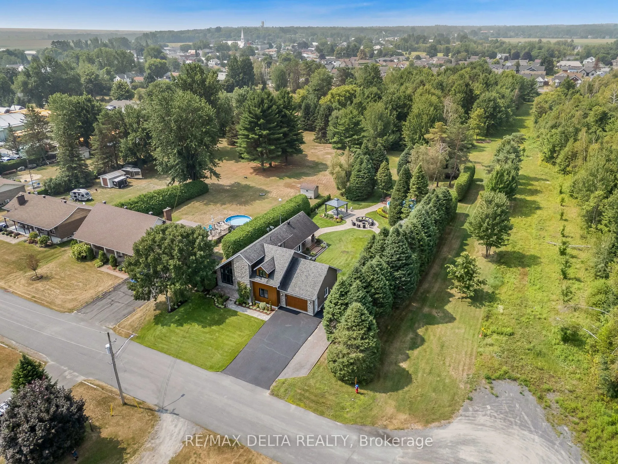 85 Leduc Street