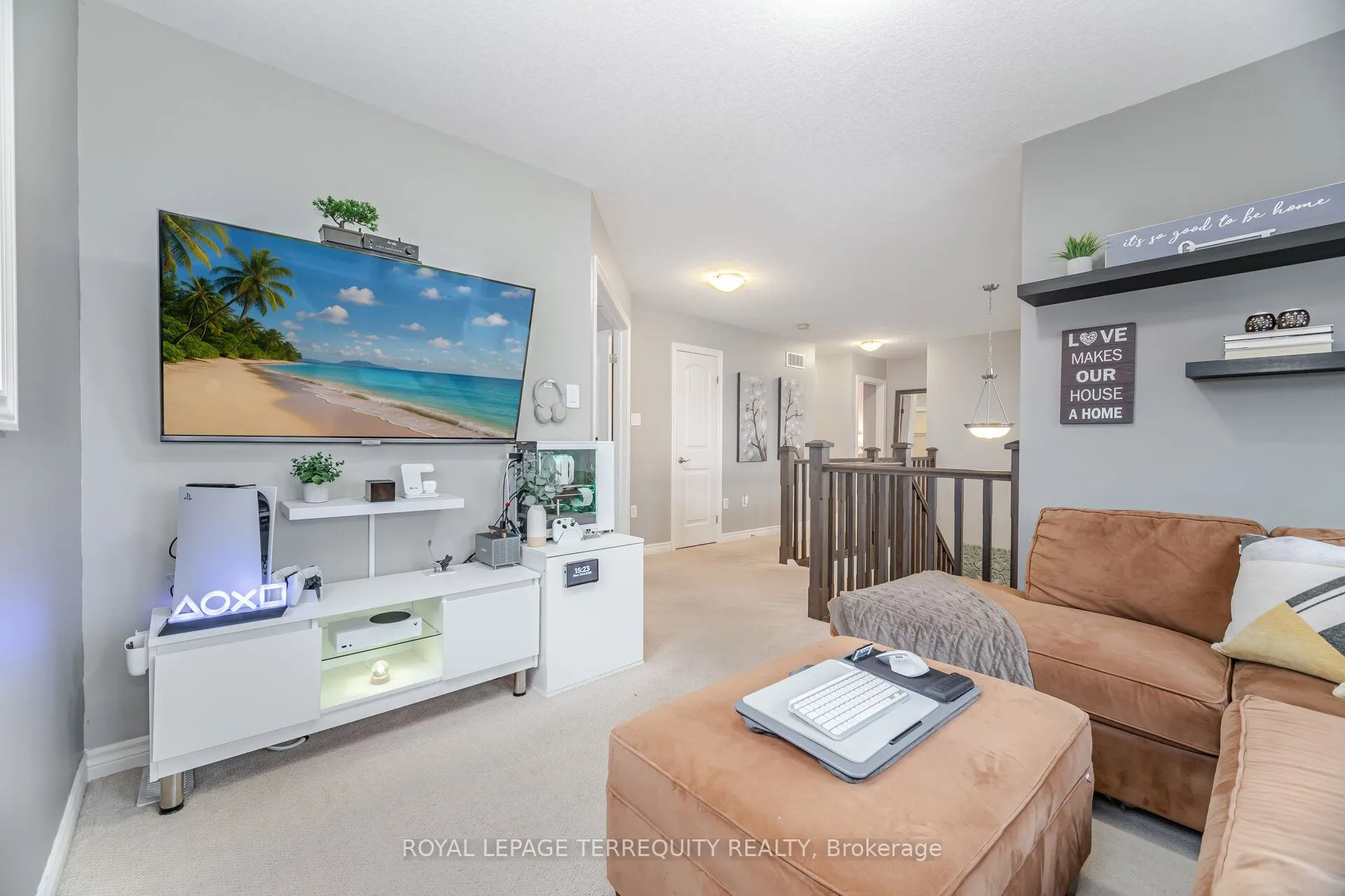 387 Gravel Ridge Trail