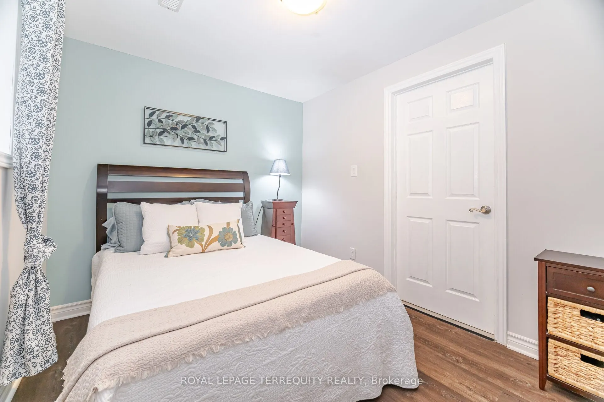 387 Gravel Ridge Trail