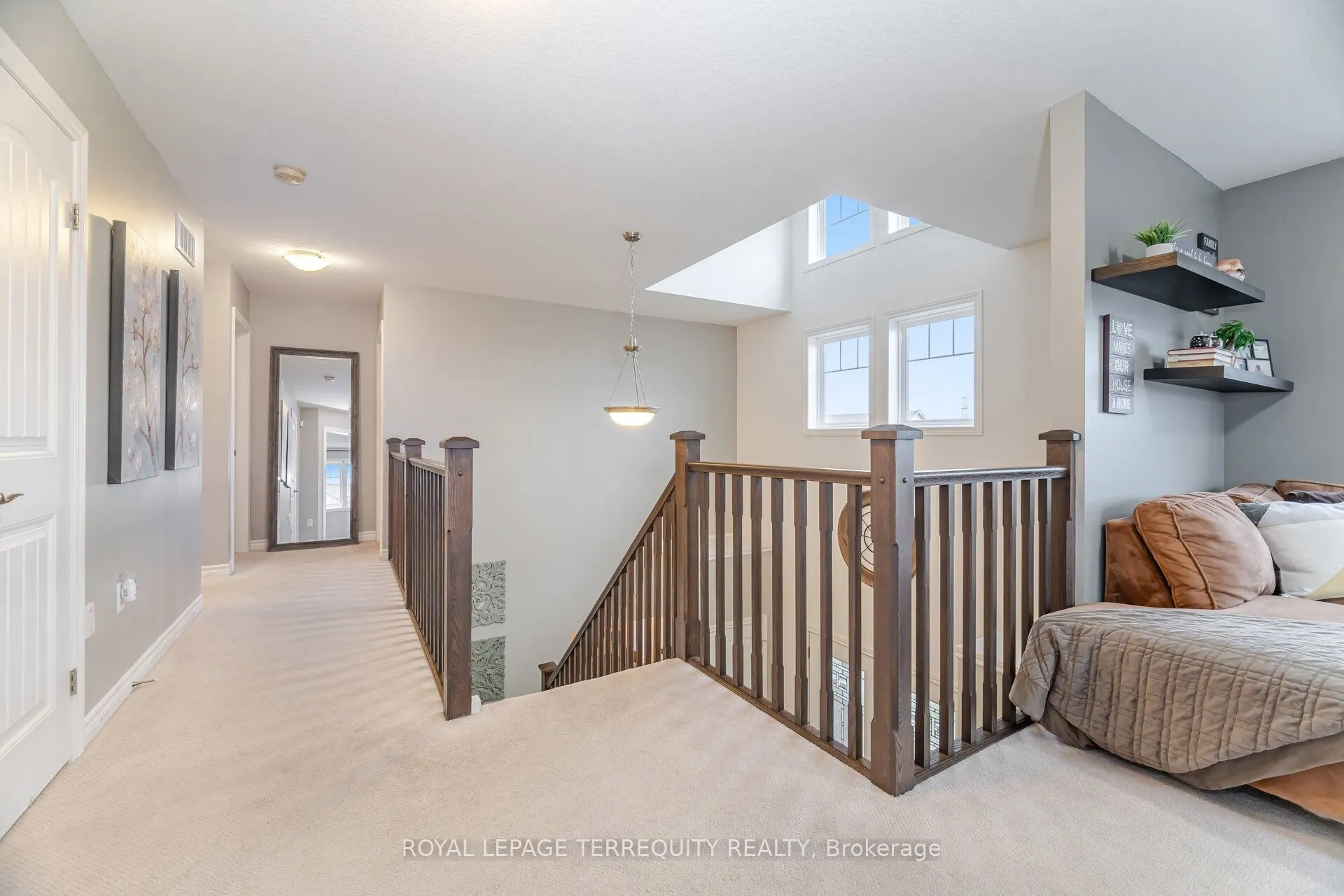 387 Gravel Ridge Trail