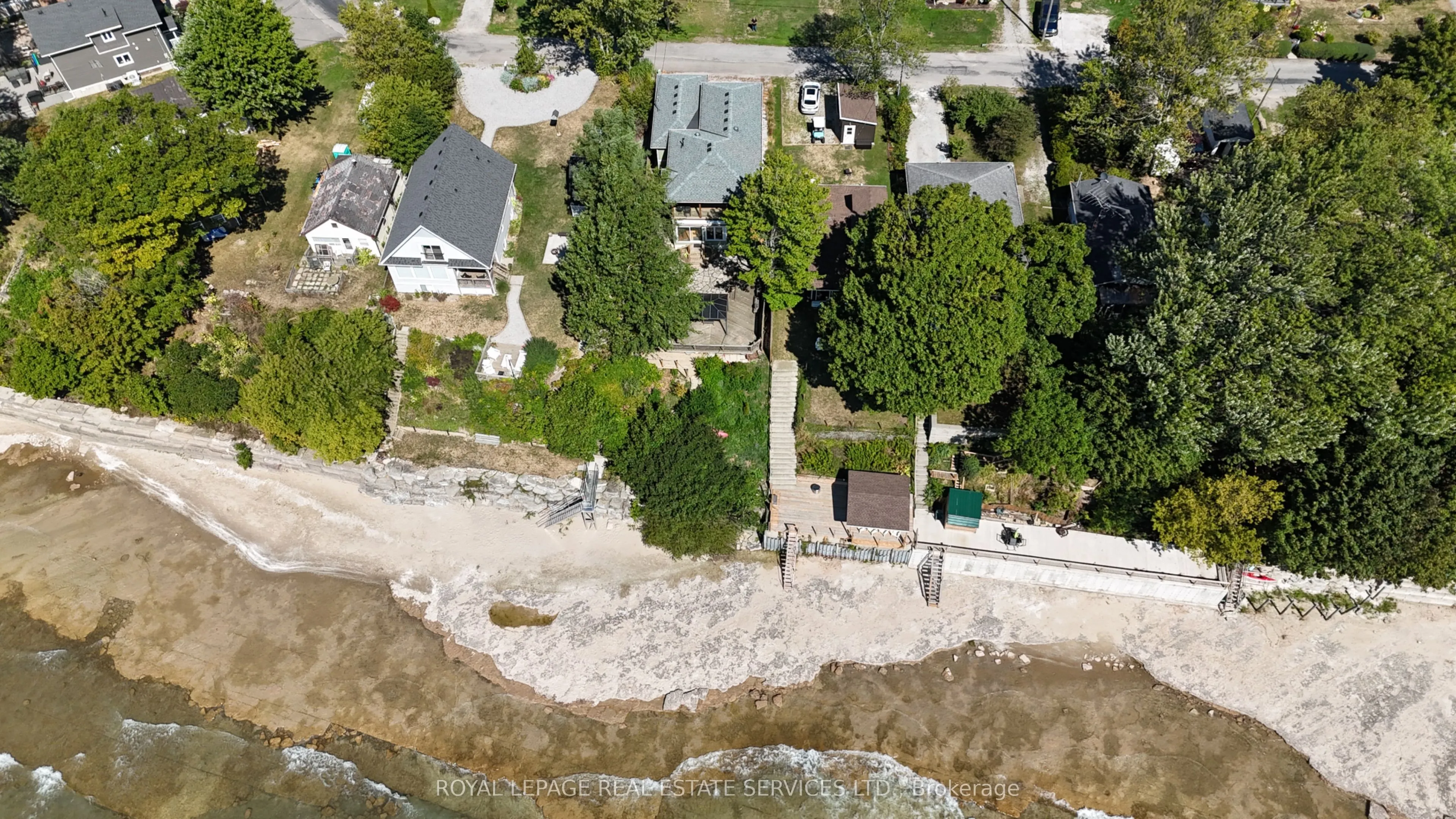 72 Lakeside Drive