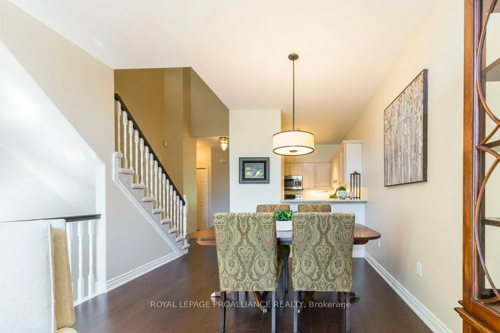 355 Dundas Street W, #2