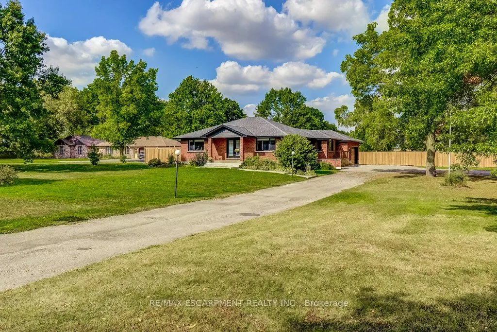 542 PARIS Road