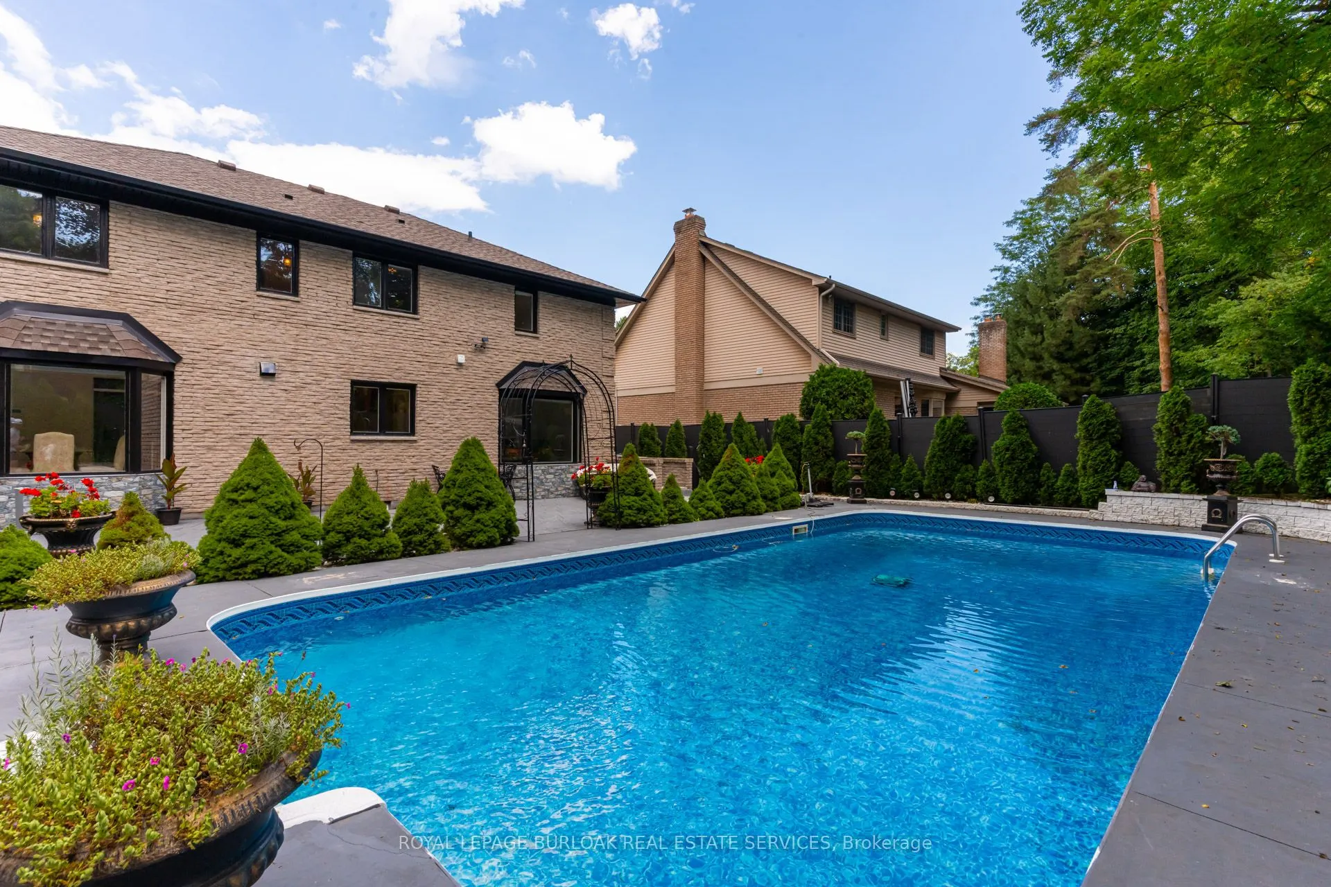28 Stonegate Drive