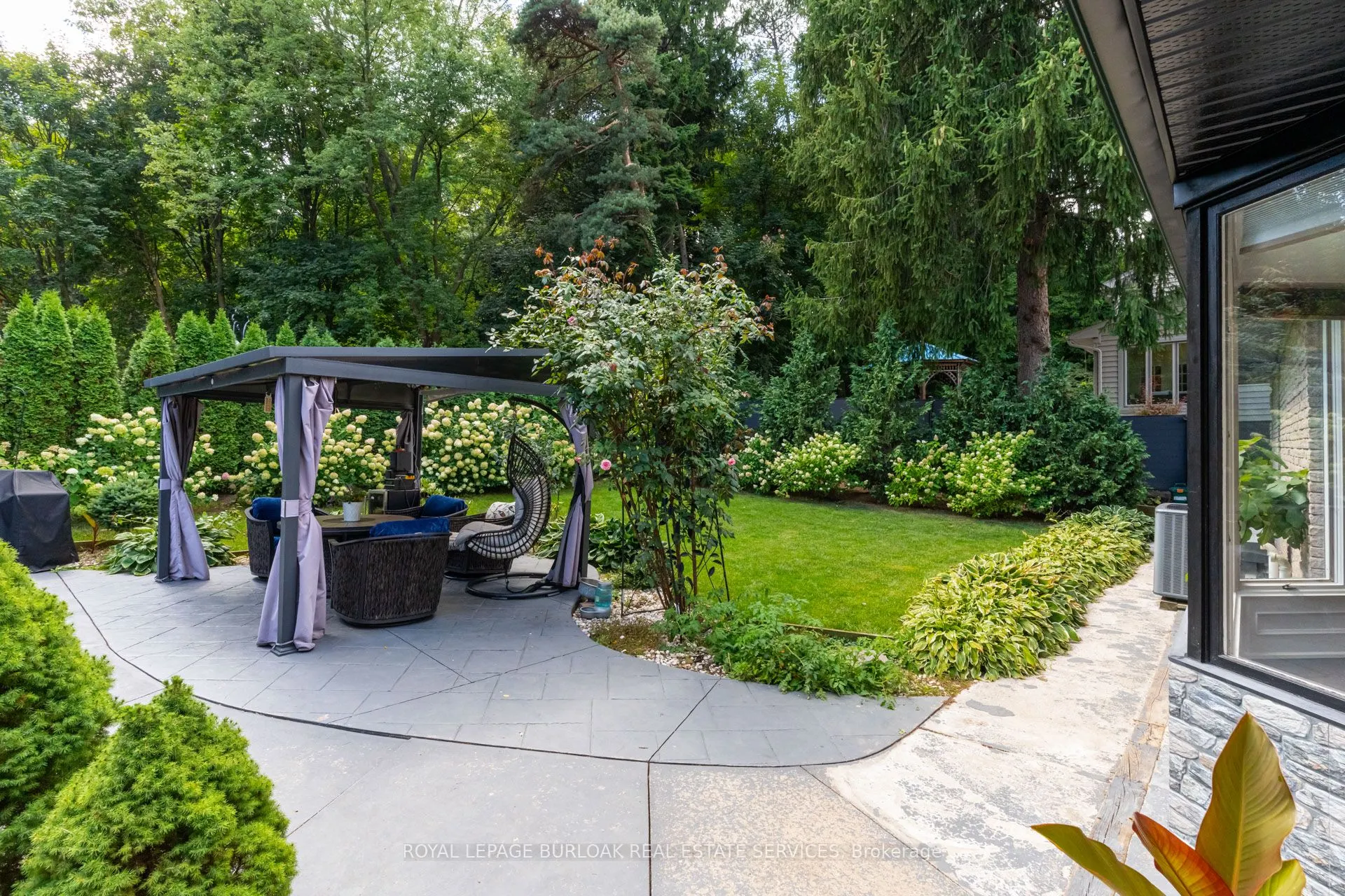 28 Stonegate Drive