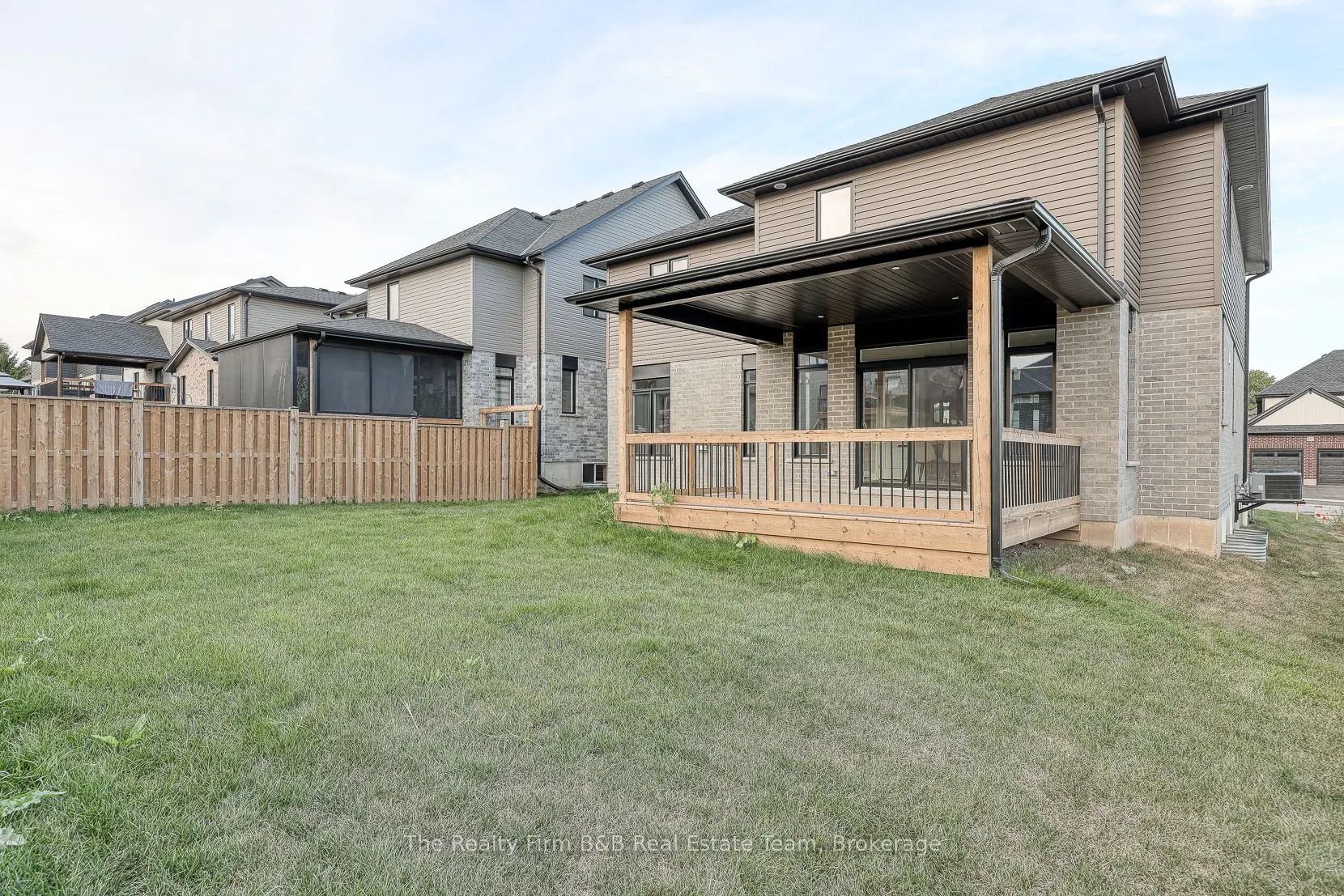 100 GRAYDON Drive