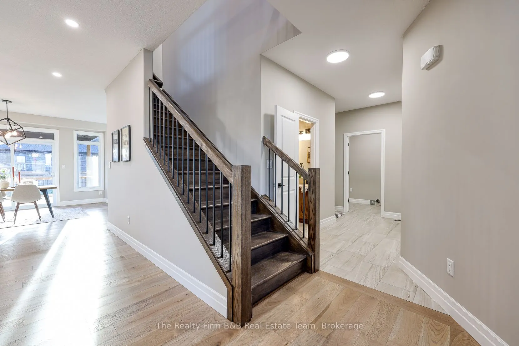 100 GRAYDON Drive