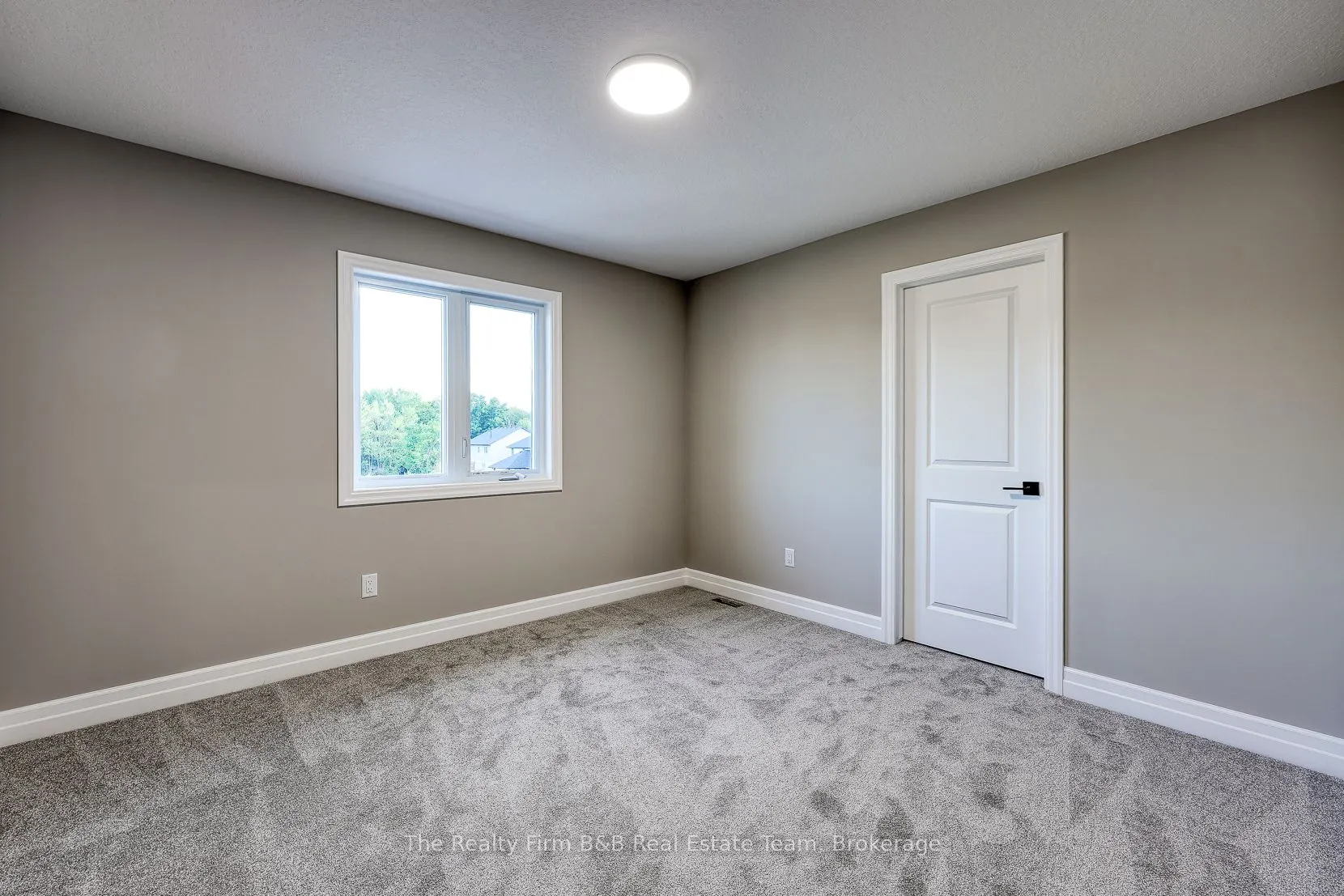 100 GRAYDON Drive