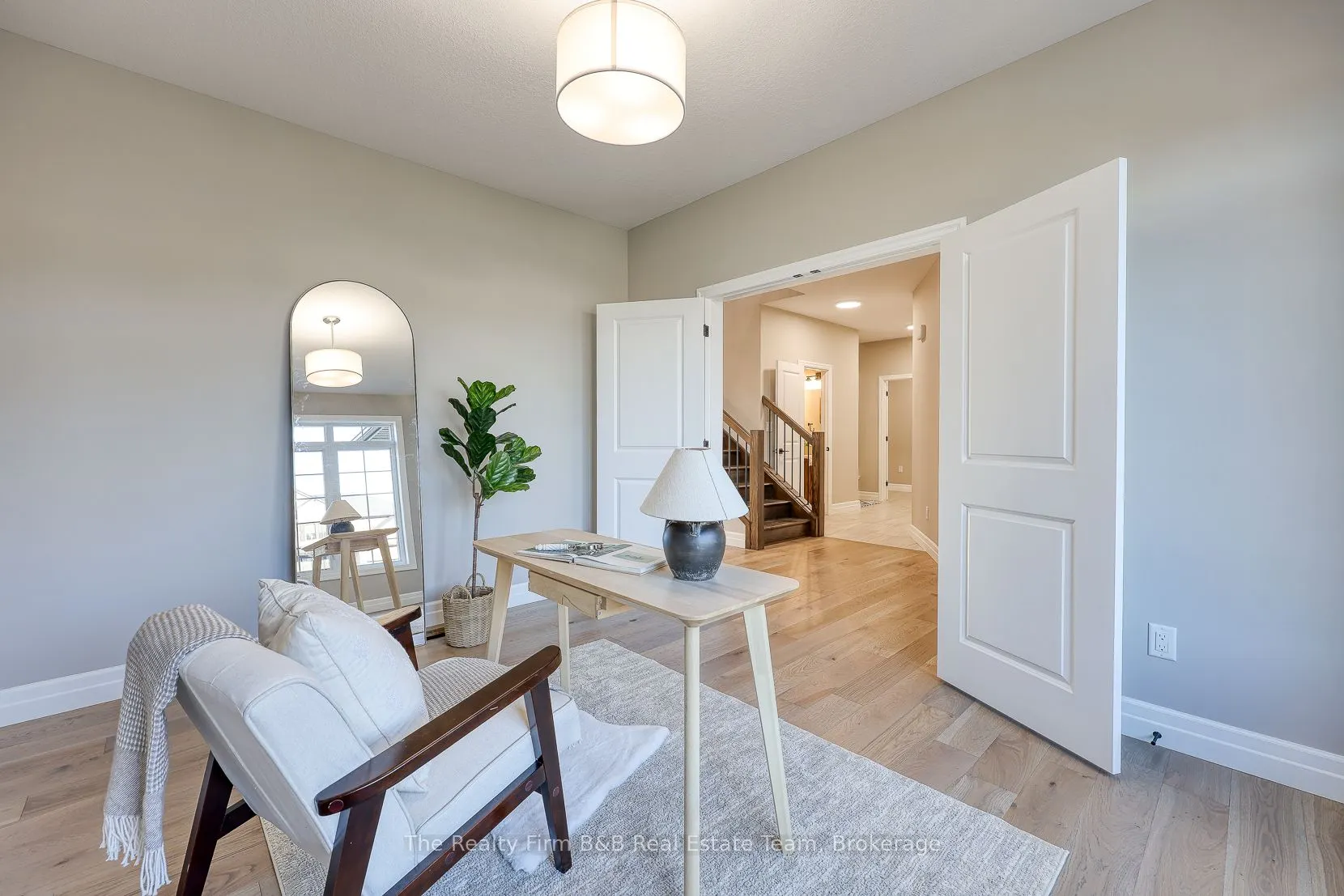 100 GRAYDON Drive