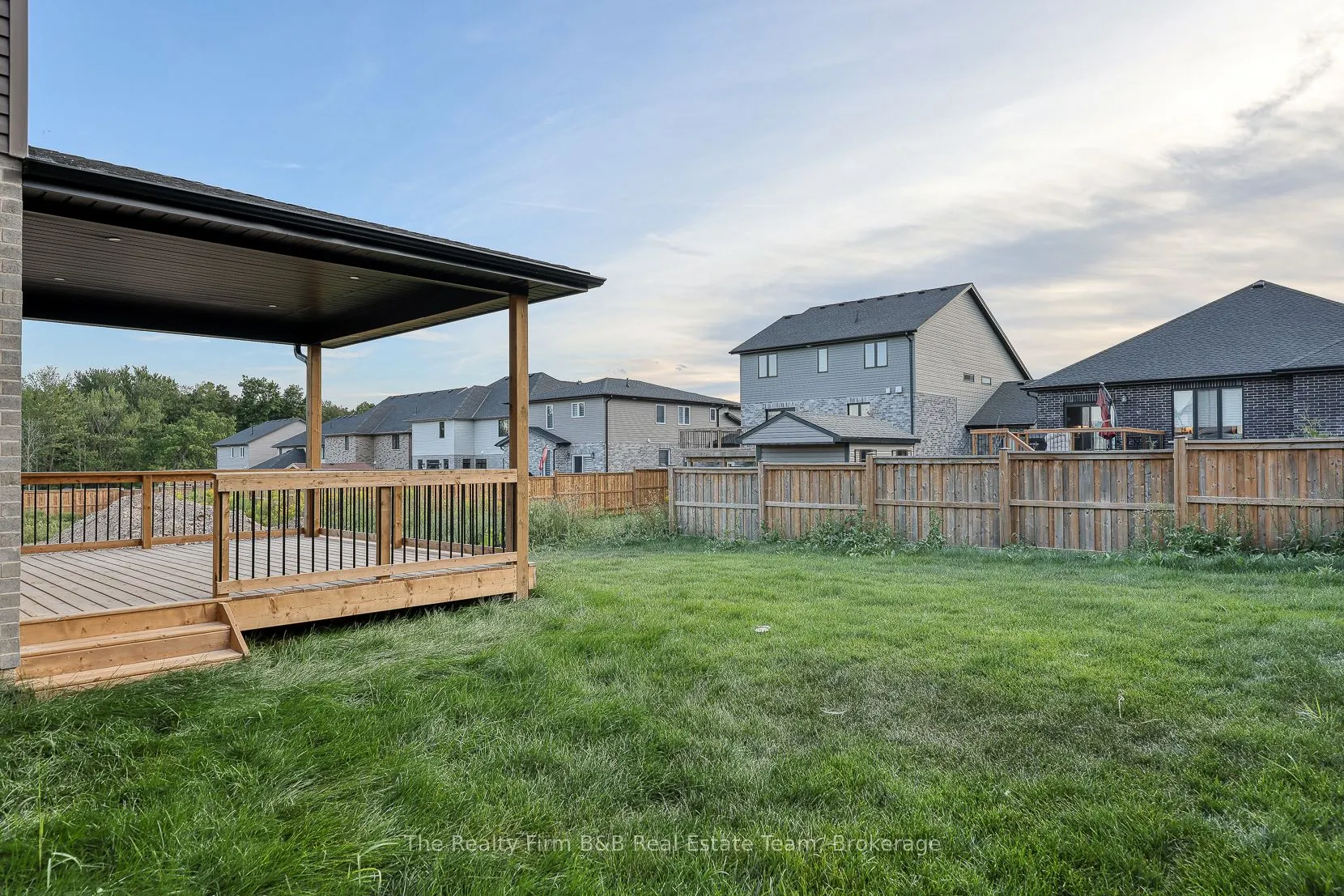 100 GRAYDON Drive