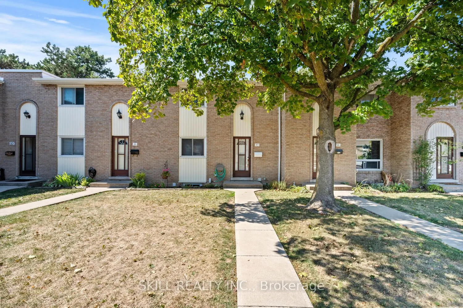 151 Gateshead Crescent, #87