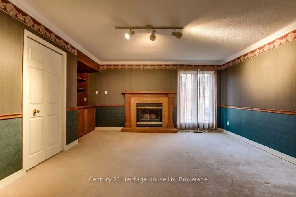 675 Lansdowne Avenue, #38