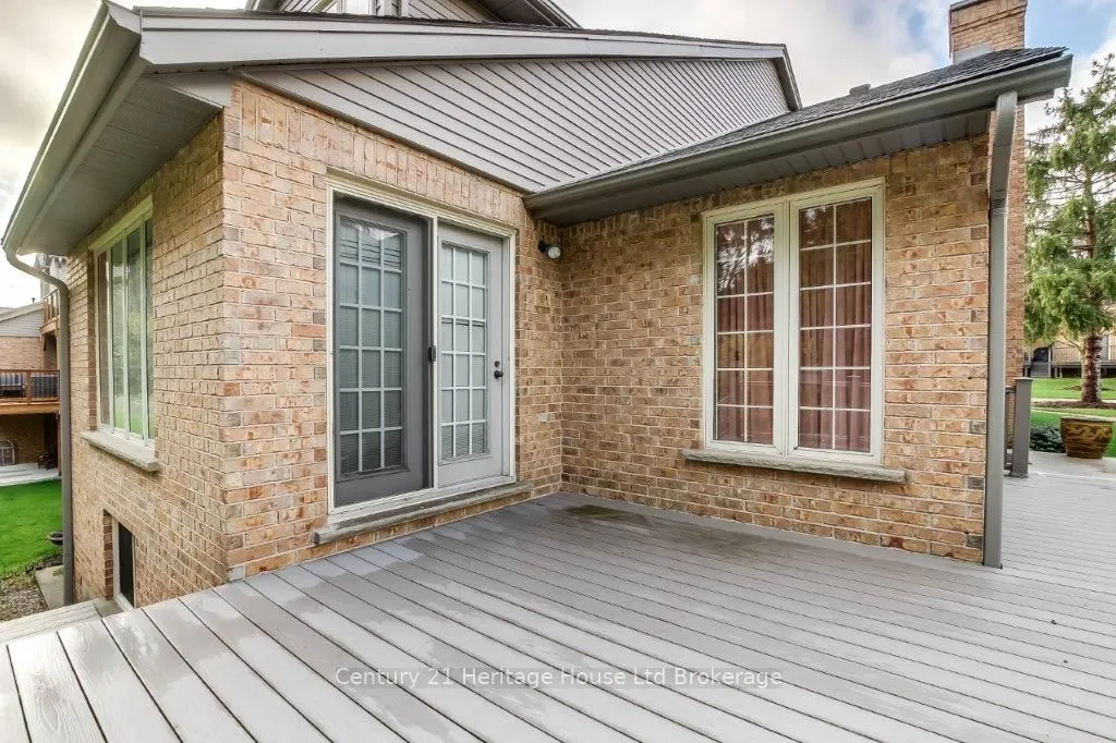 675 Lansdowne Avenue, #38