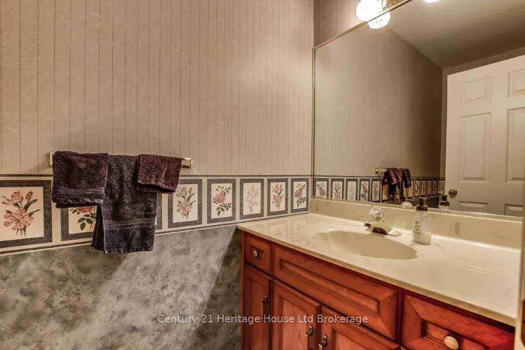 675 Lansdowne Avenue, #38
