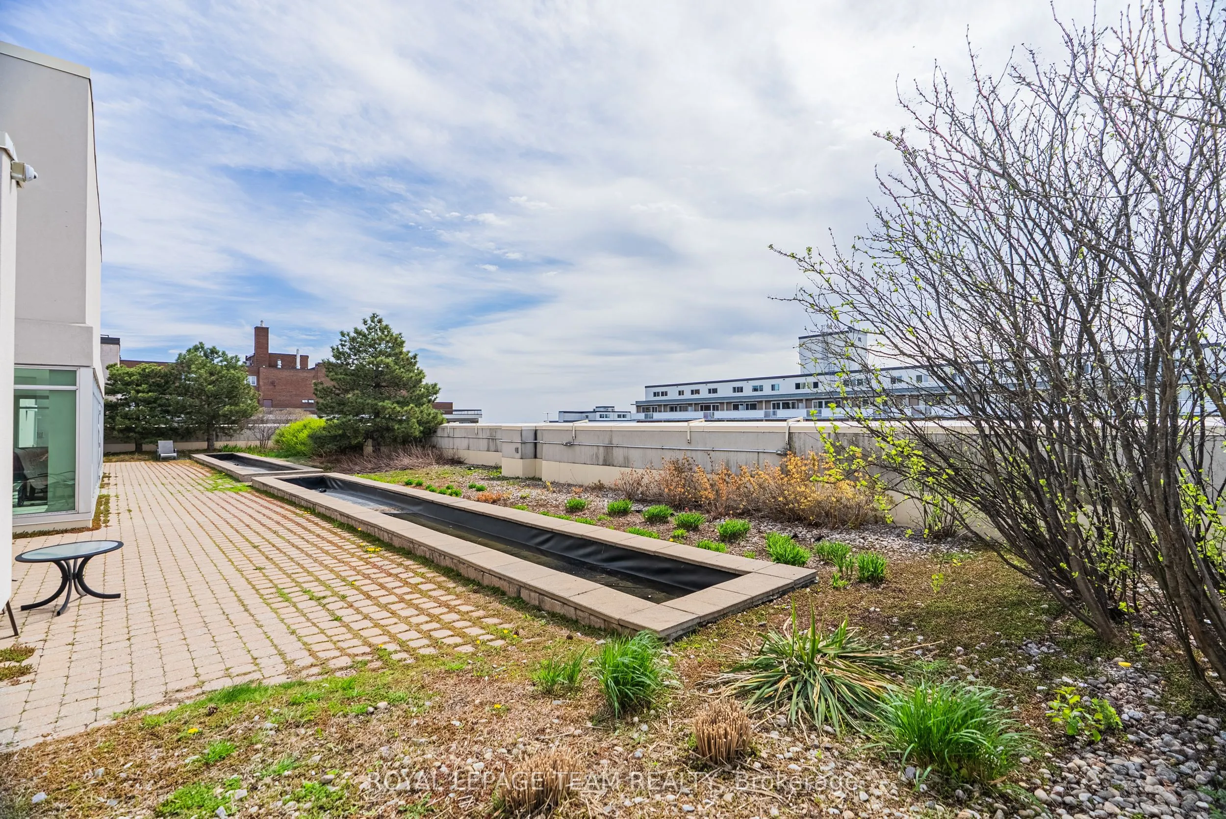 138 SOMERSET Street W, #804