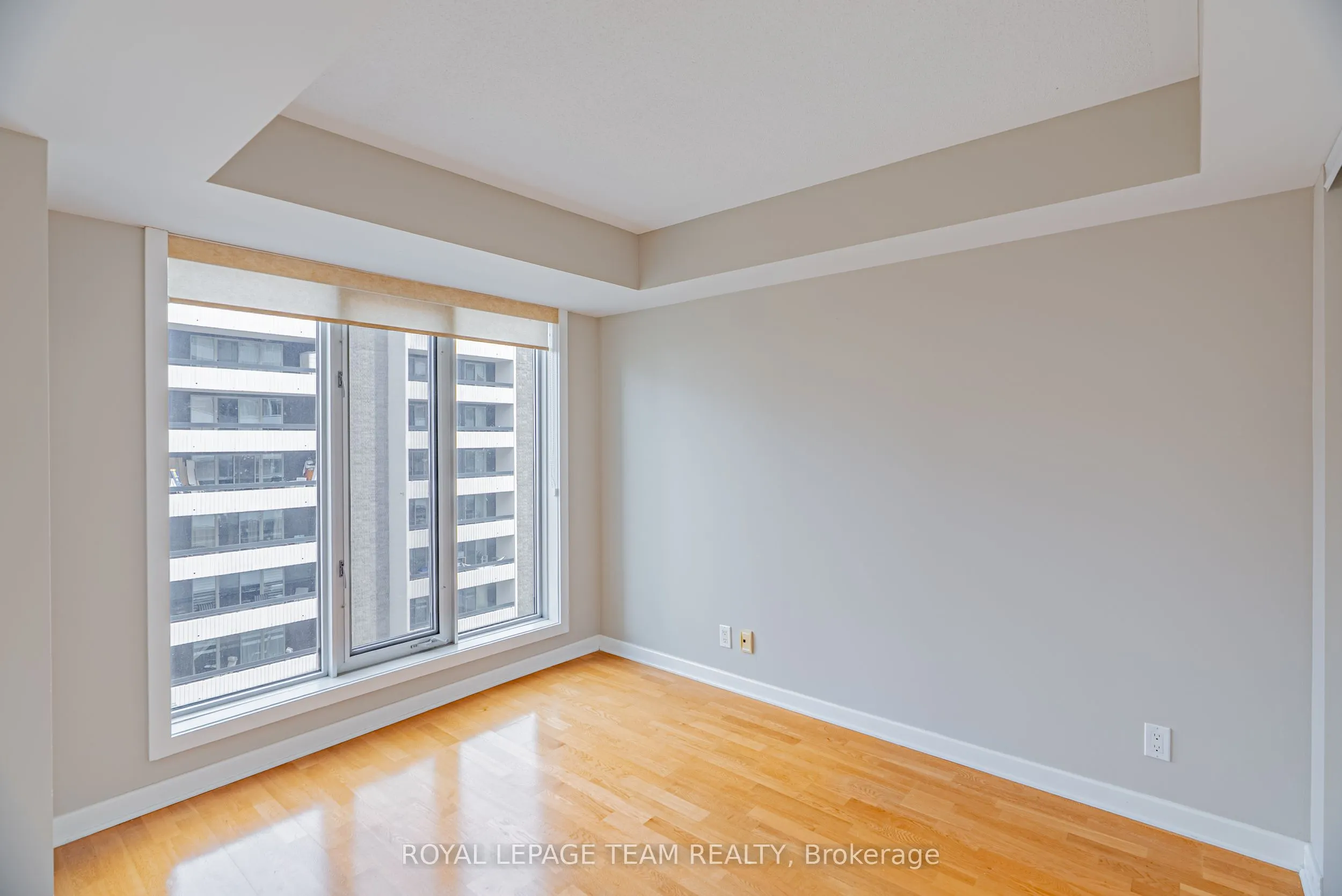 138 SOMERSET Street W, #804
