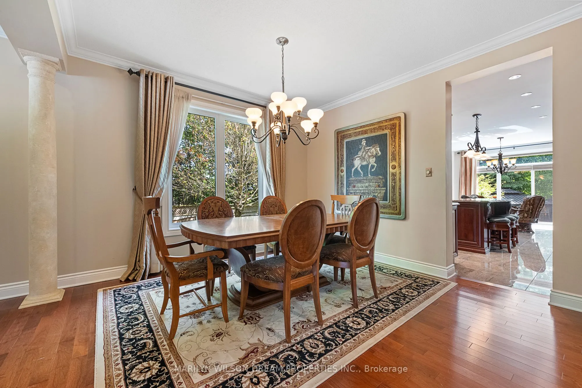 1095 Halton Terrace