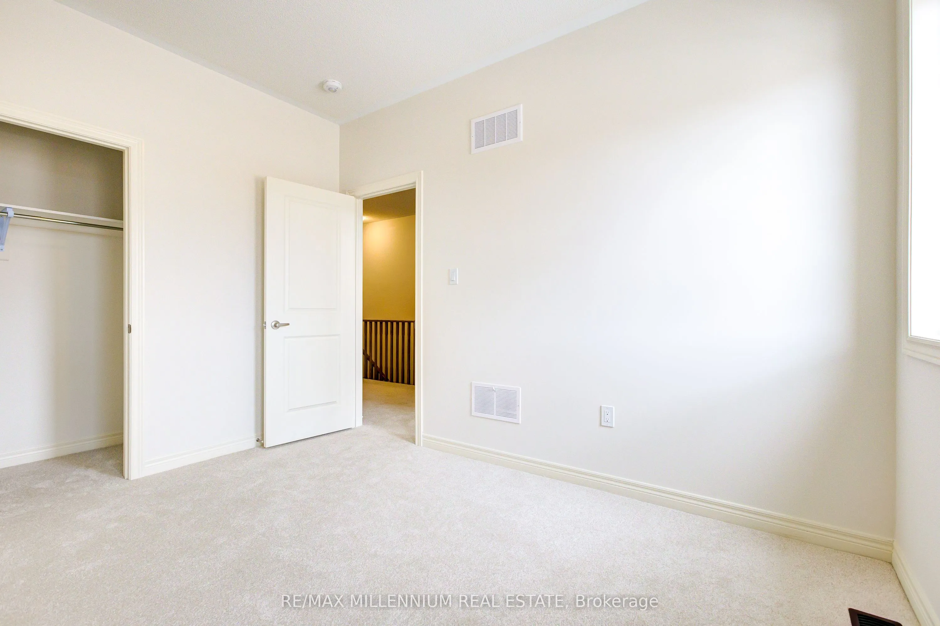 23 Gledhill Crescent