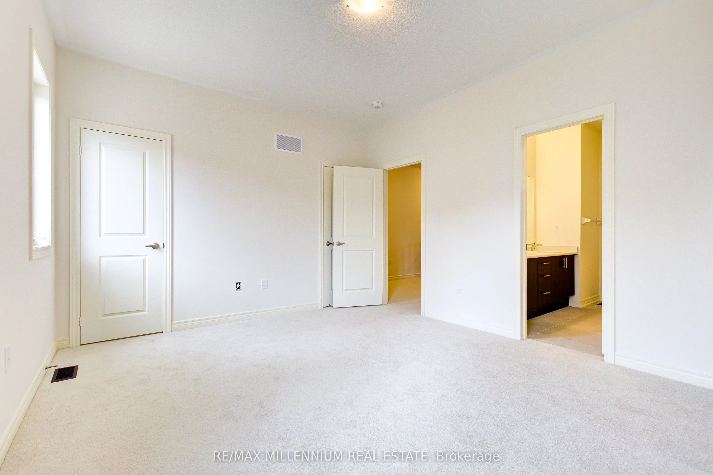 23 Gledhill Crescent