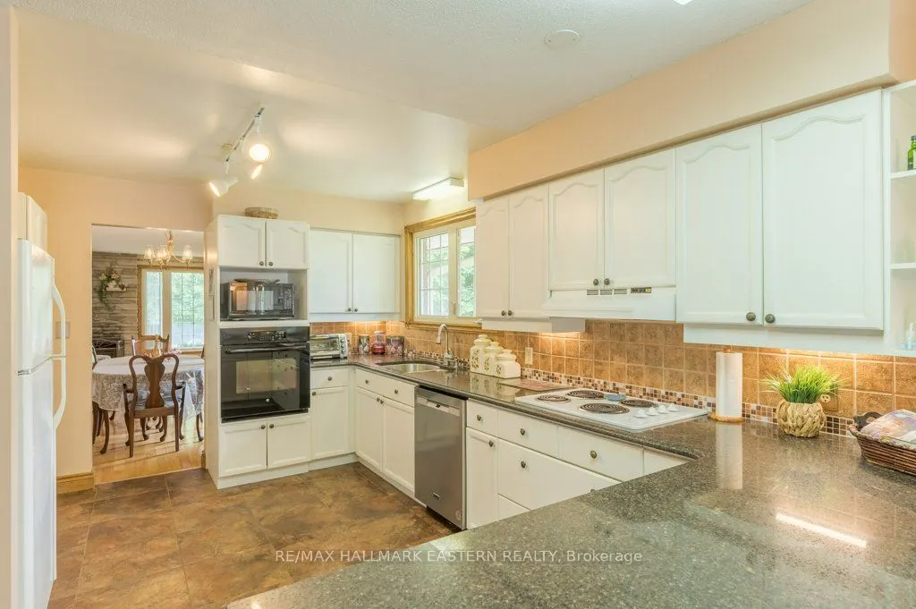 823 Wedgewood Court