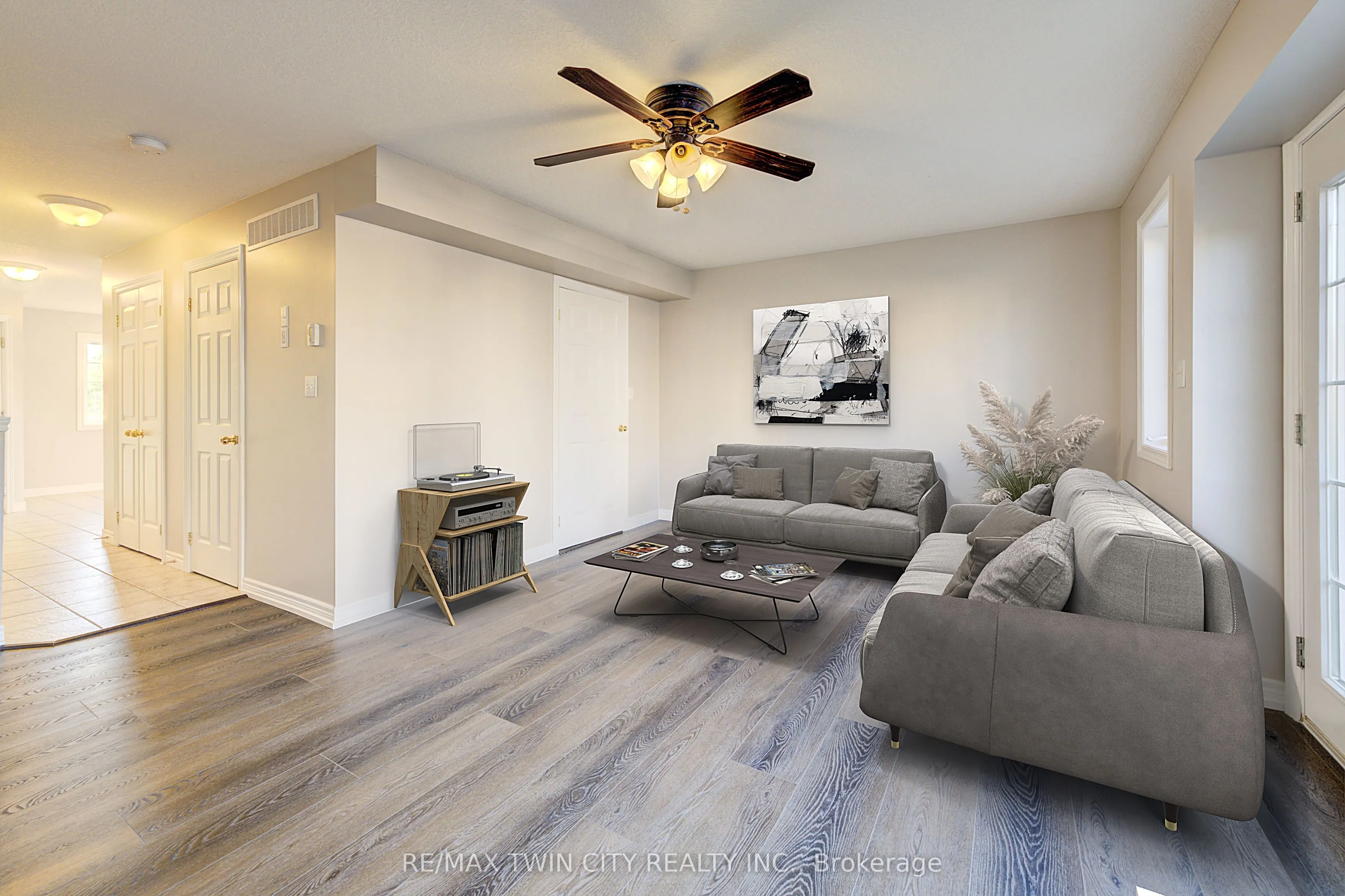 642 Woodlawn Road E, #642A