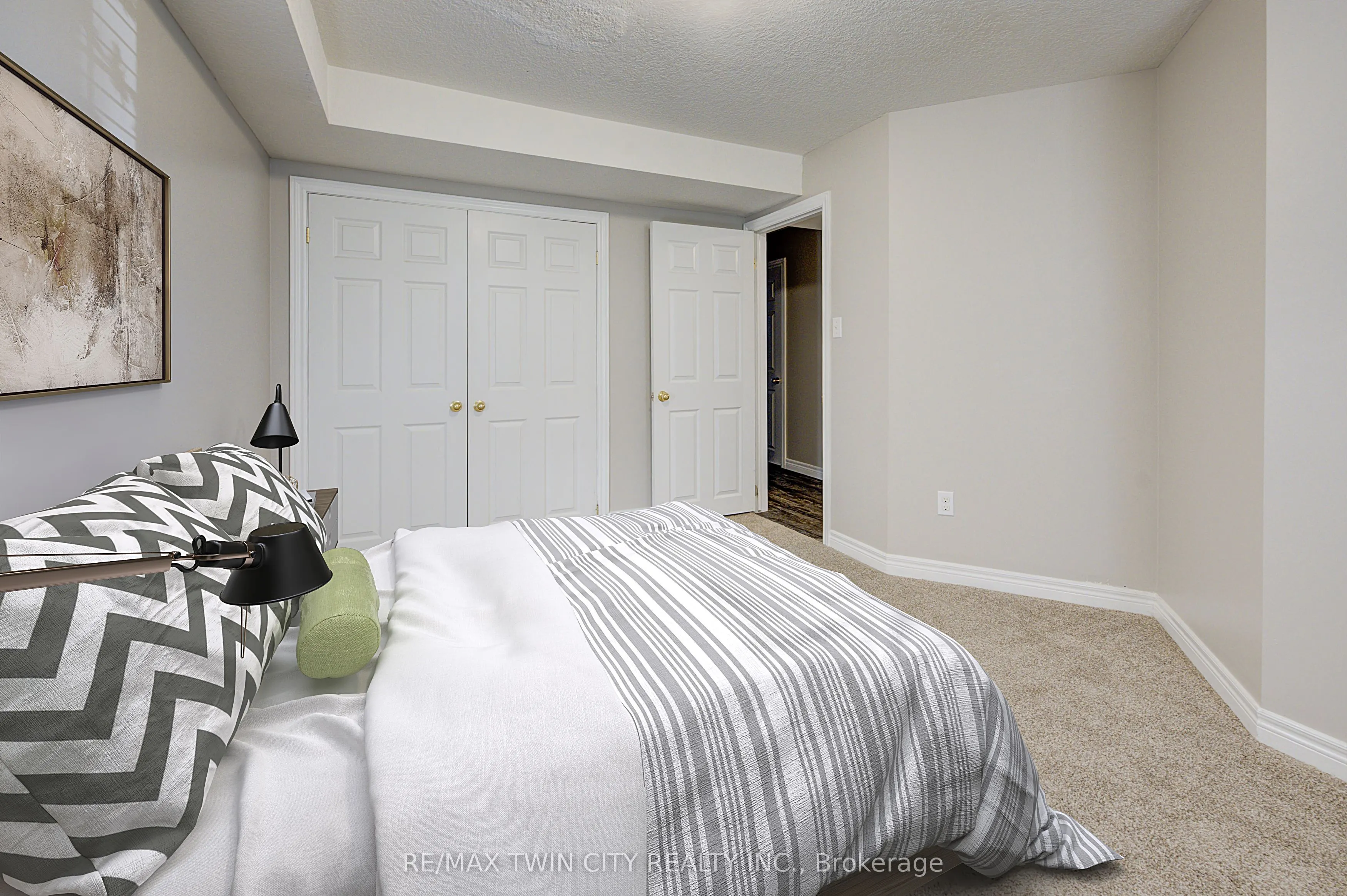 642 Woodlawn Road E, #642A