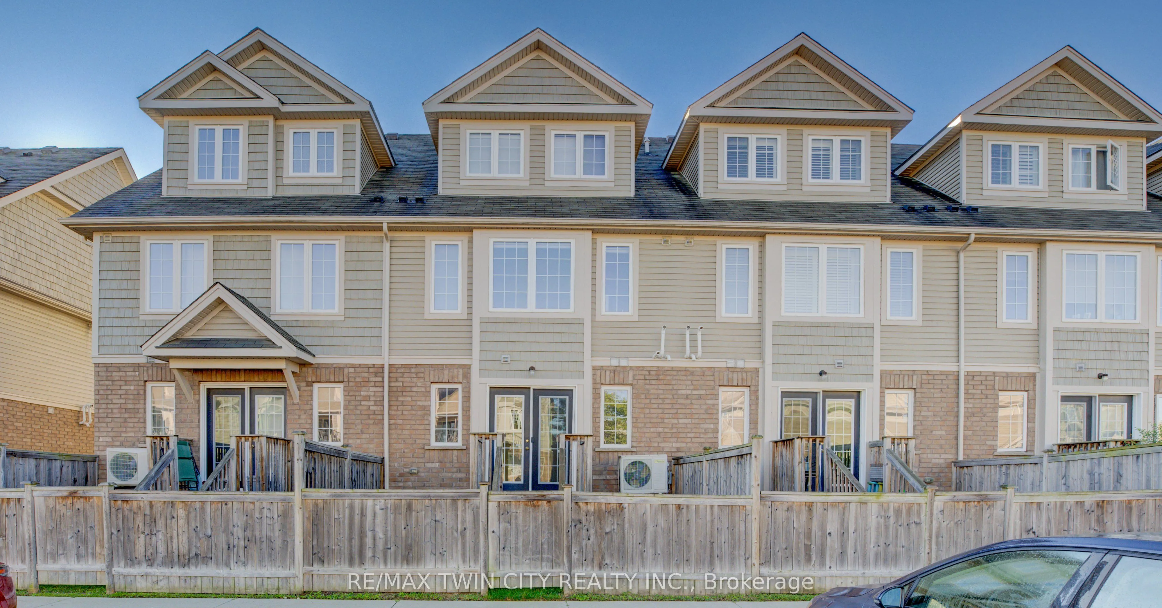 642 Woodlawn Road E, #642A