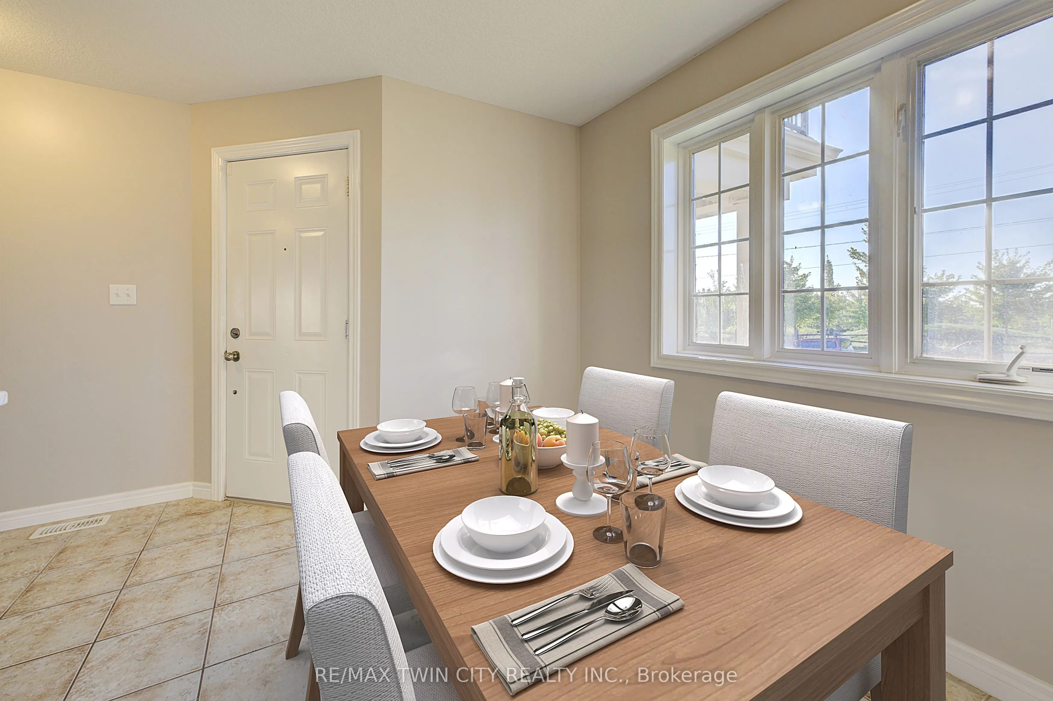 642 Woodlawn Road E, #642A