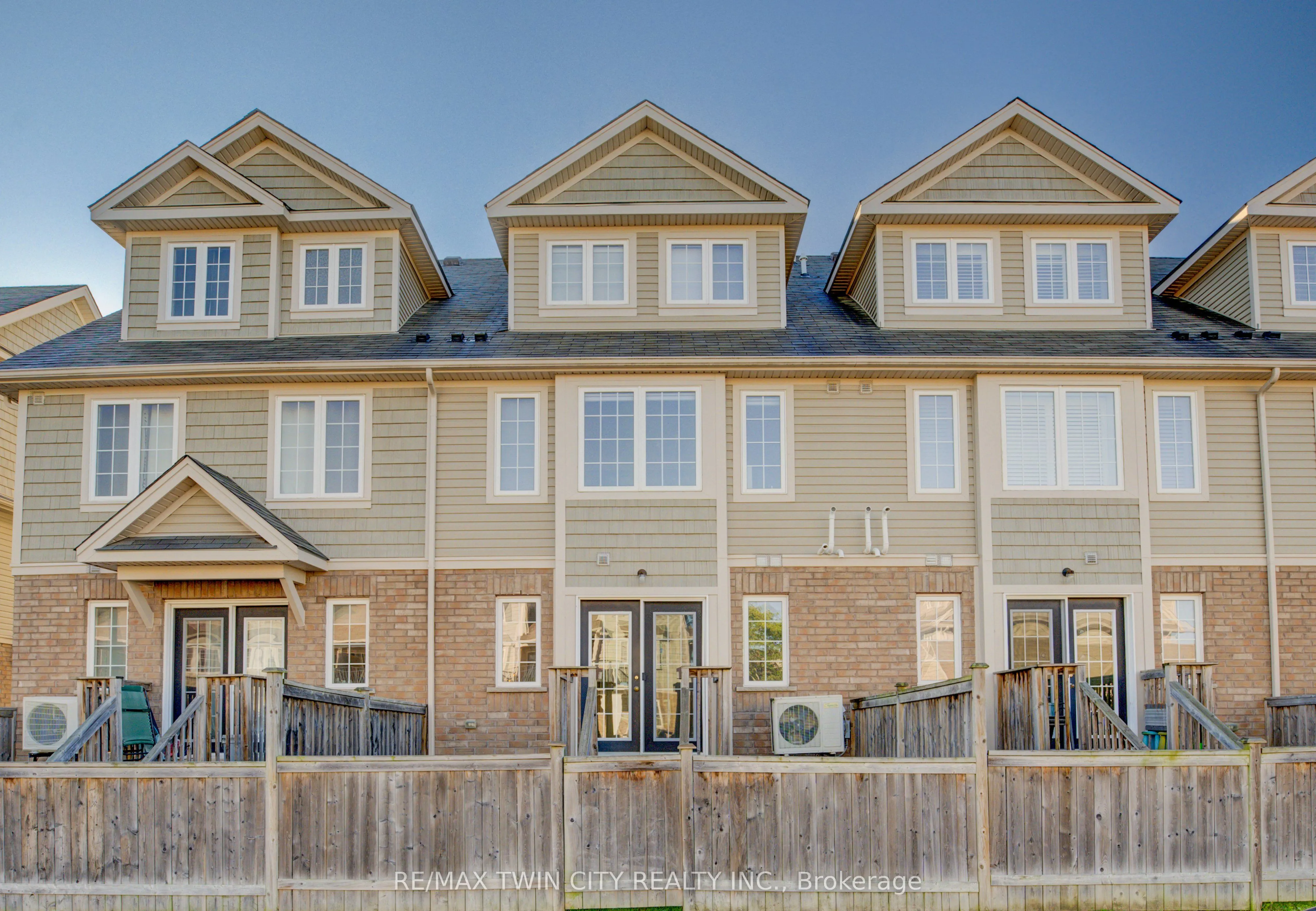 642 Woodlawn Road E, #642A
