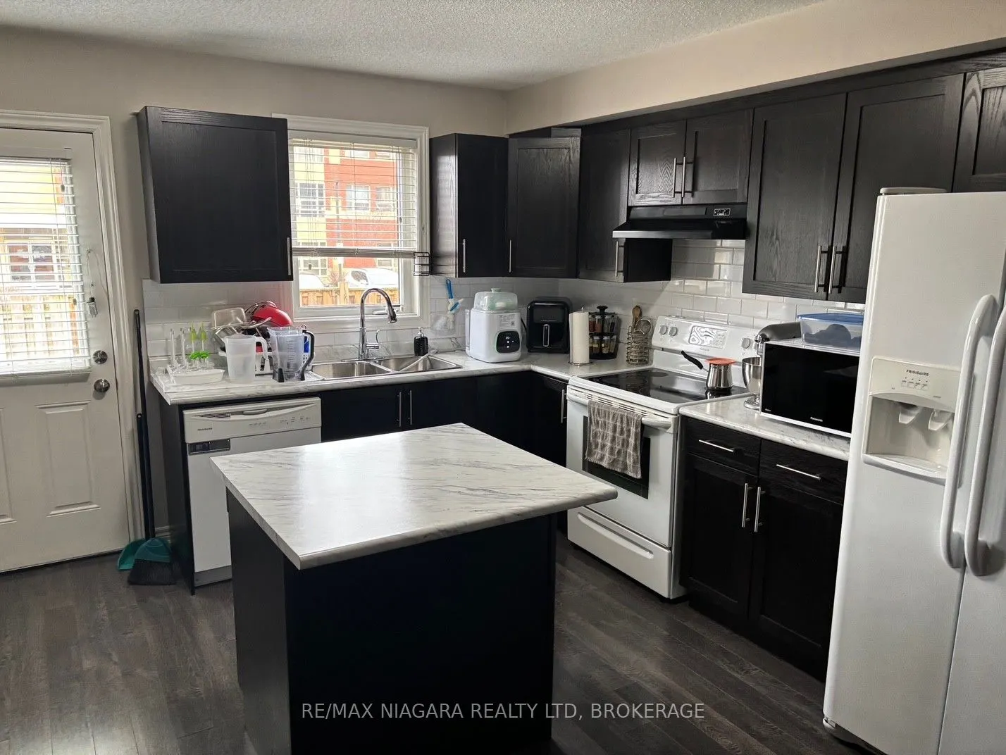 6118 Kelsey Crescent, #16
