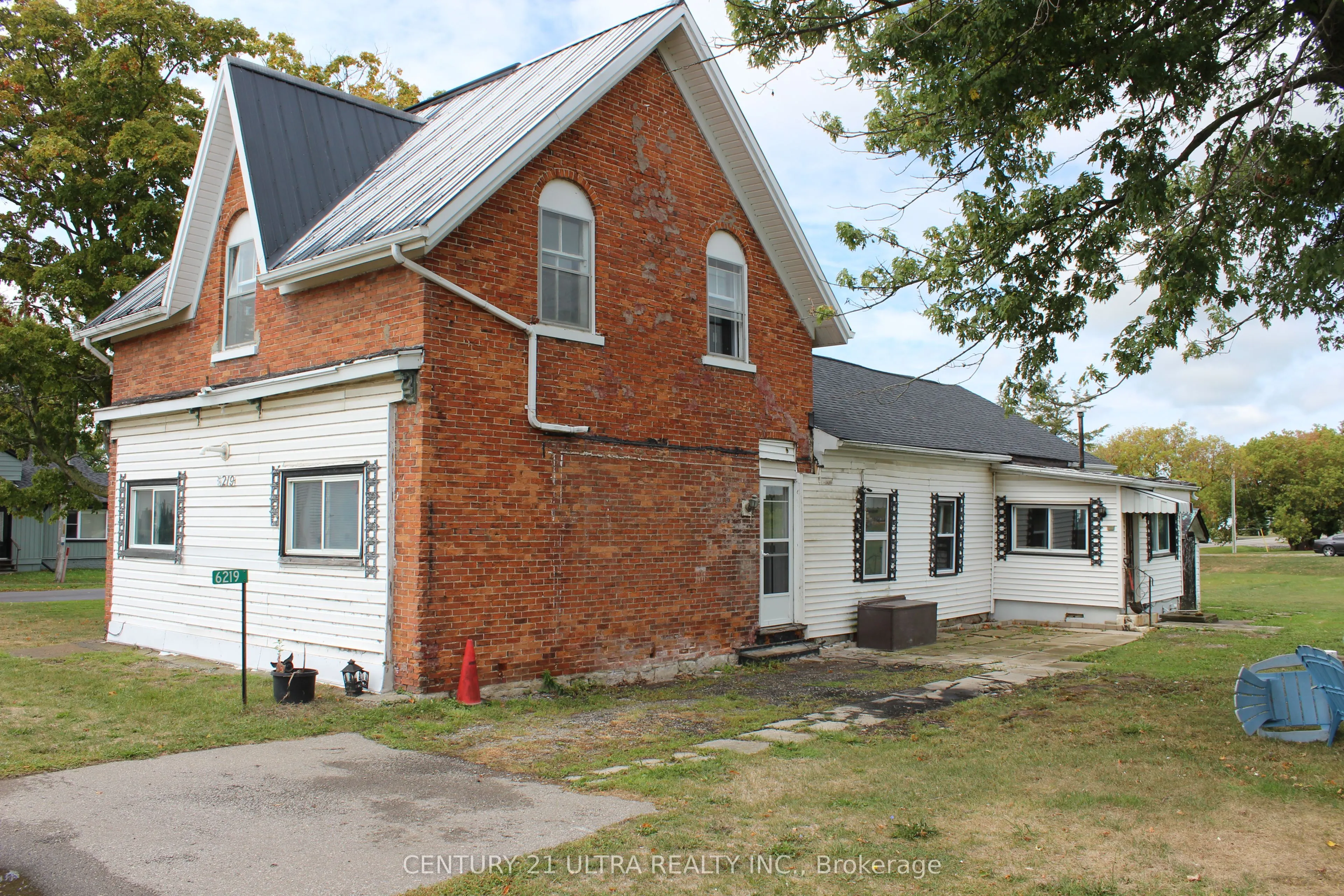 6219 Rainham Road