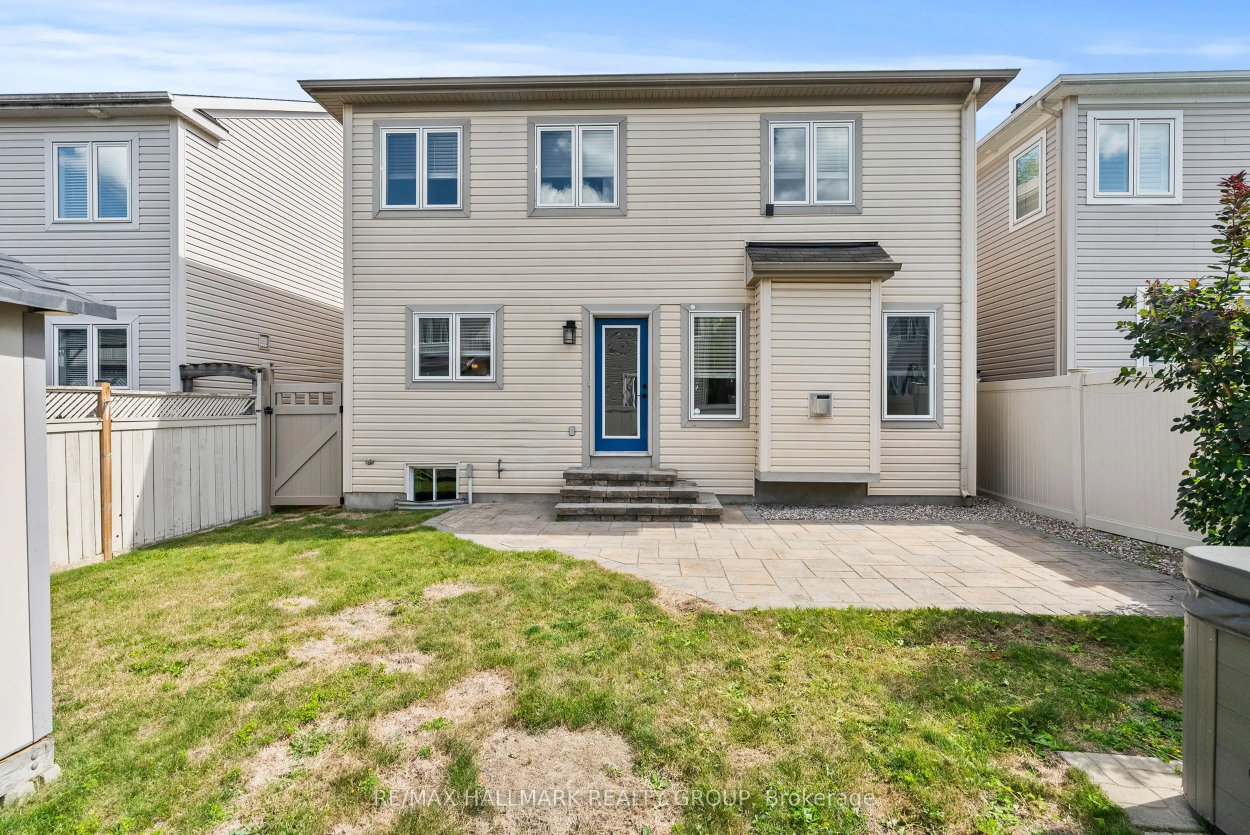 738 TRAMONTANA Place