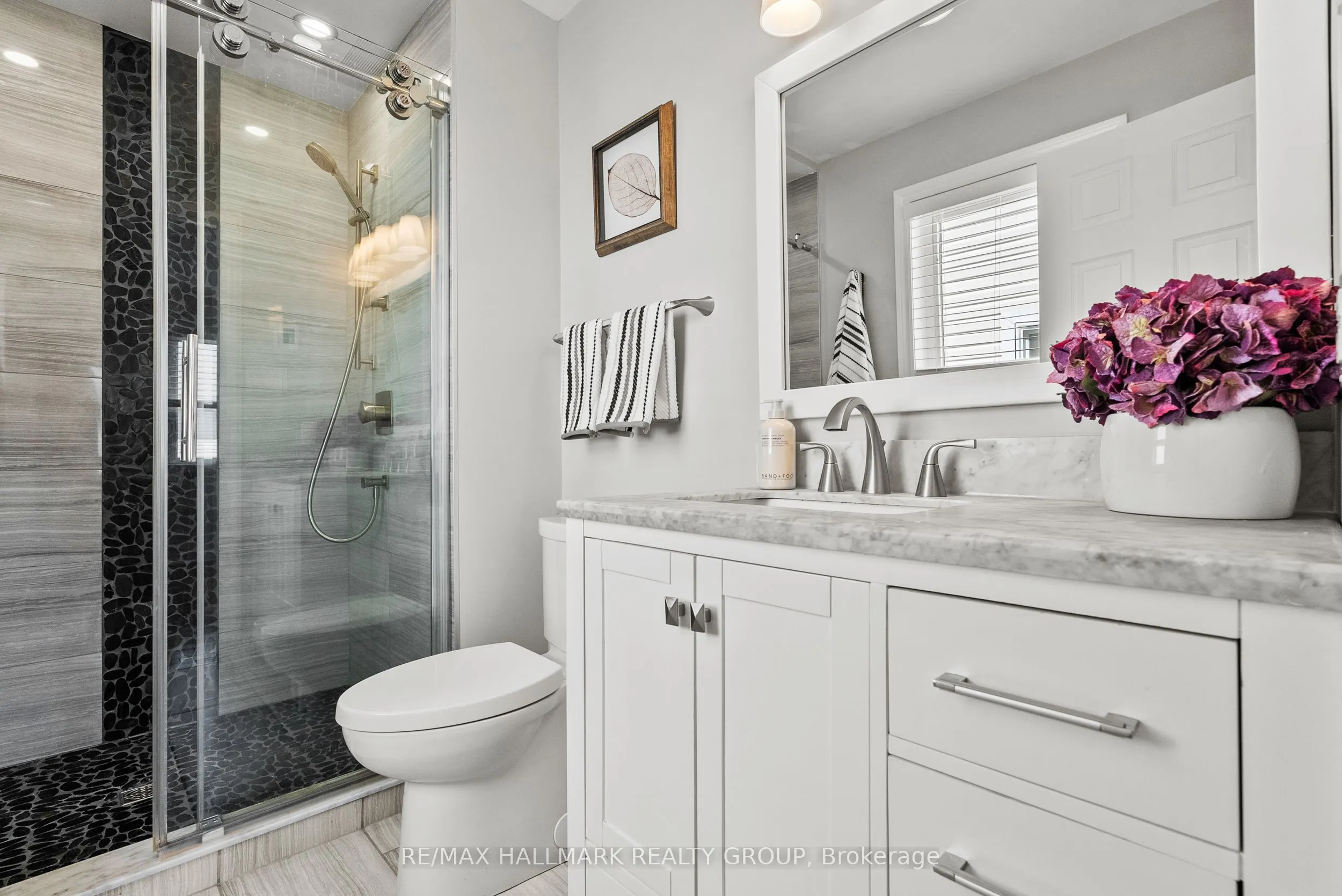 738 TRAMONTANA Place