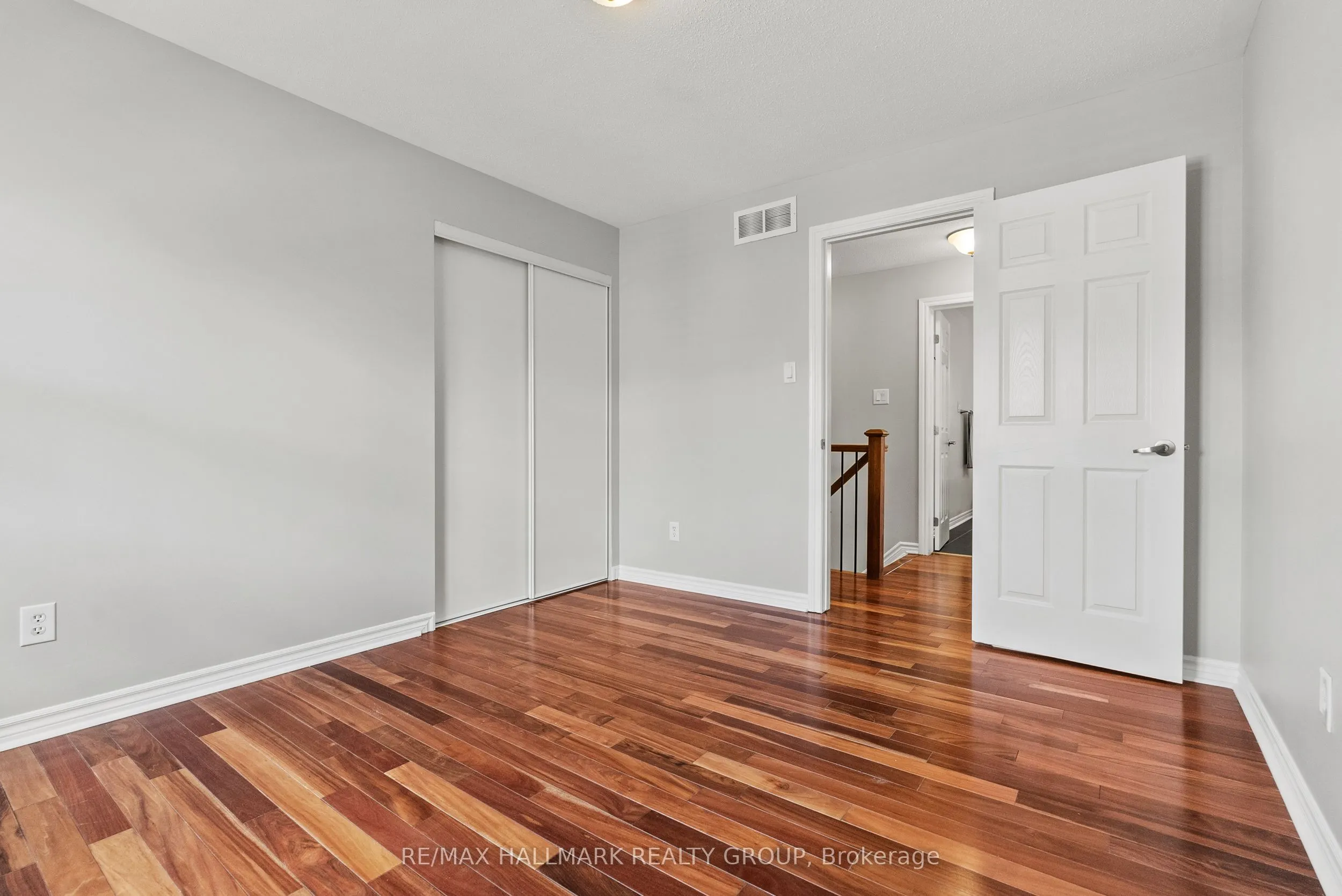 738 TRAMONTANA Place