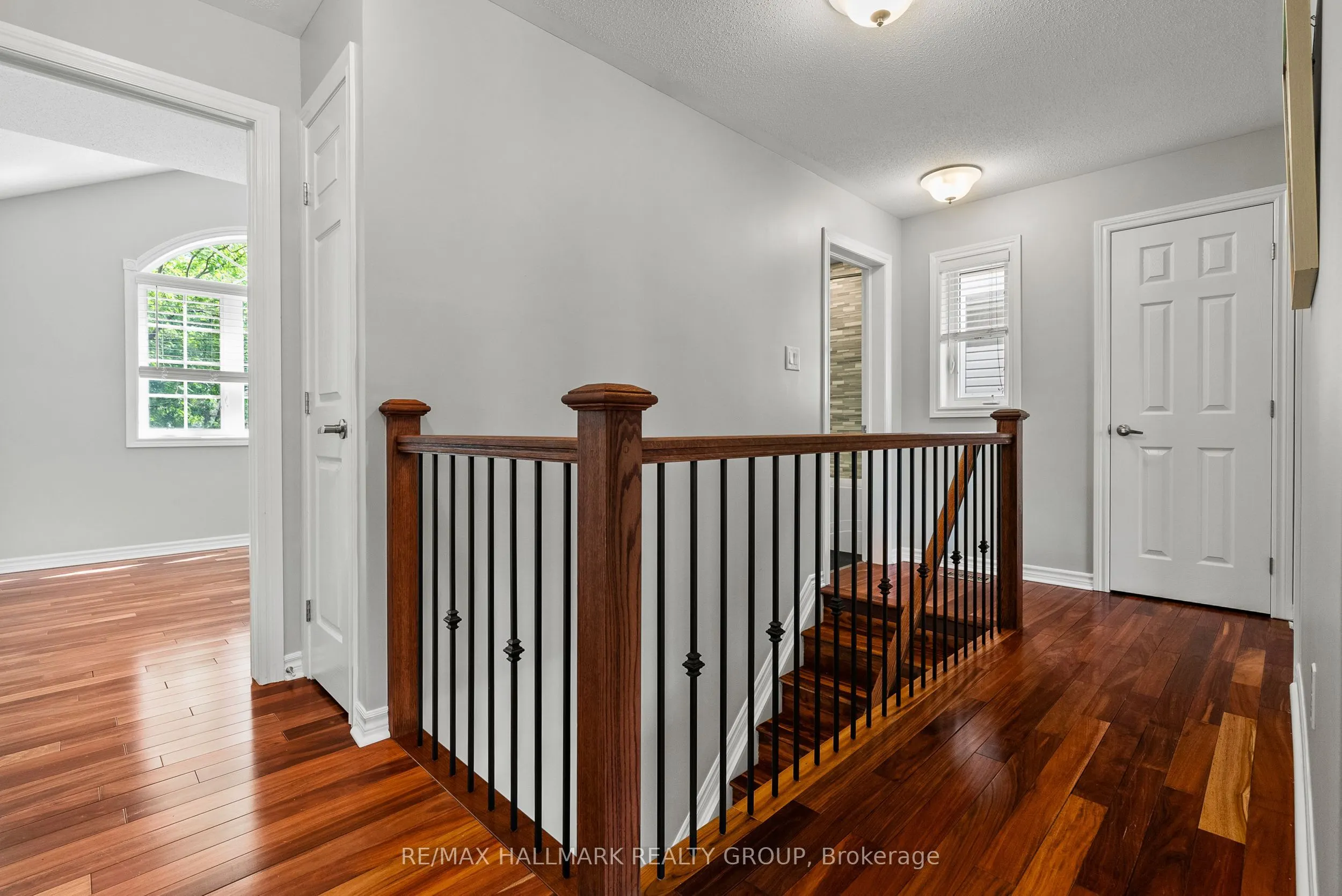 738 TRAMONTANA Place