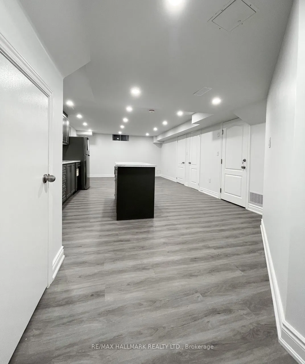 24 San Felice Lane