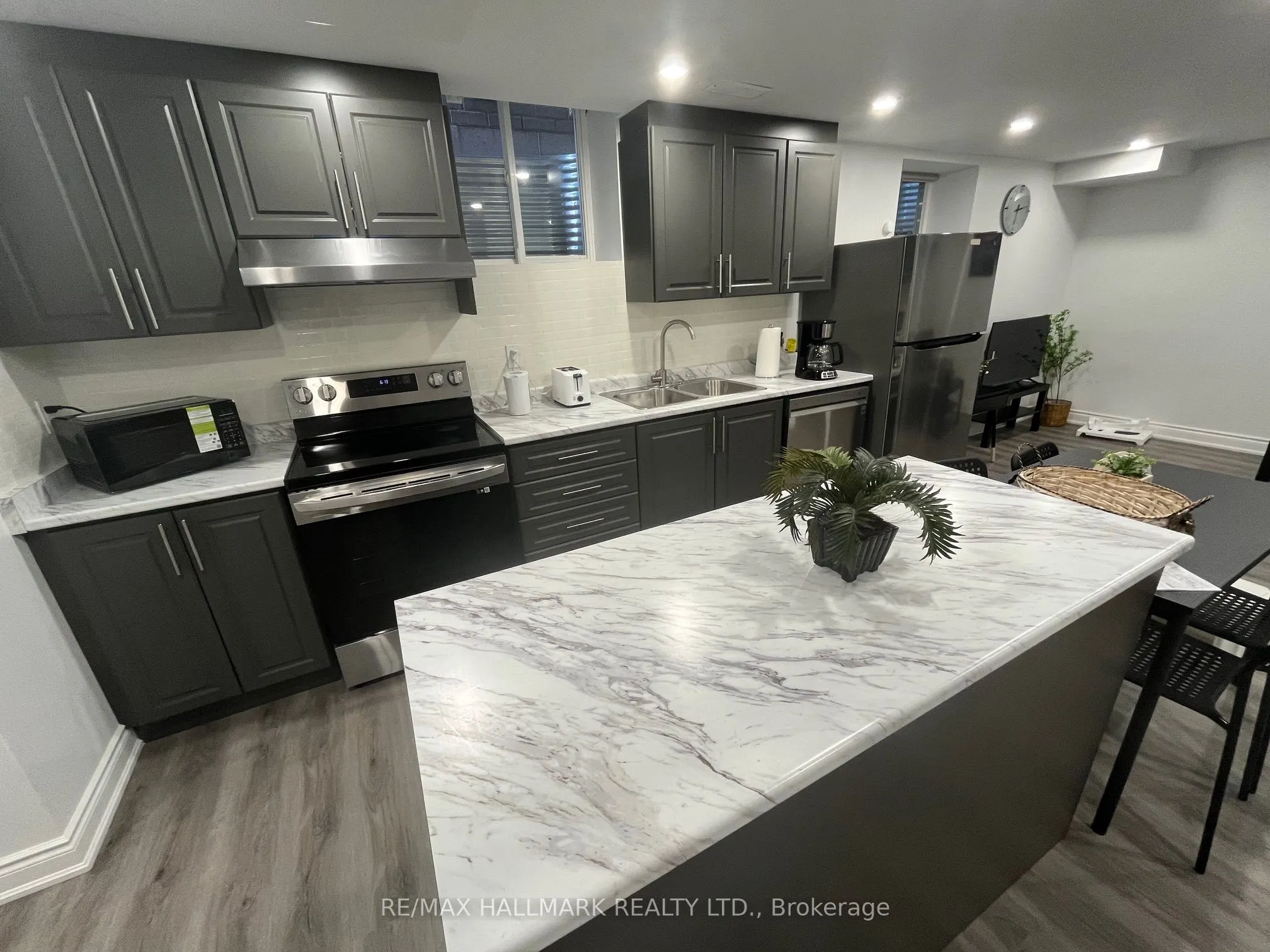 24 San Felice Lane