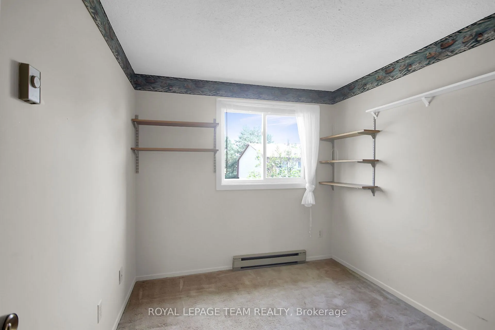 23 Sonnet Crescent, #F