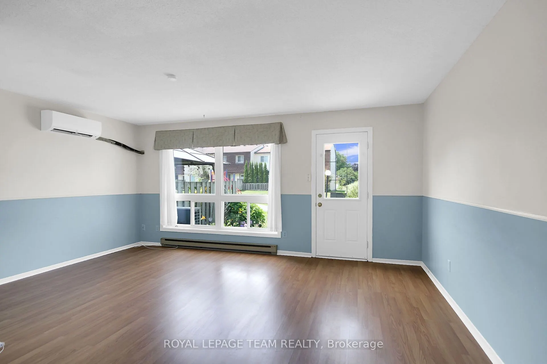 23 Sonnet Crescent, #F