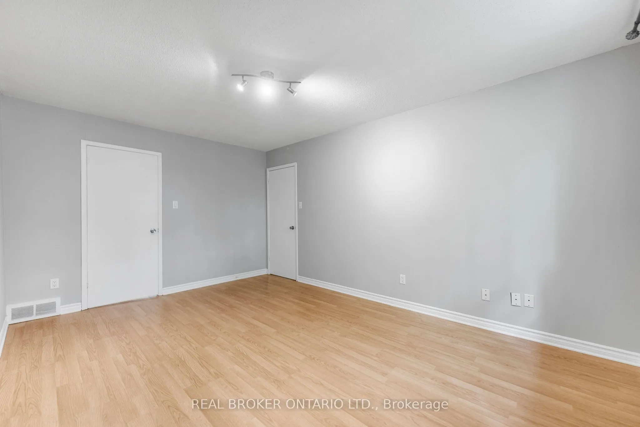 83 Glen Park Drive, #33