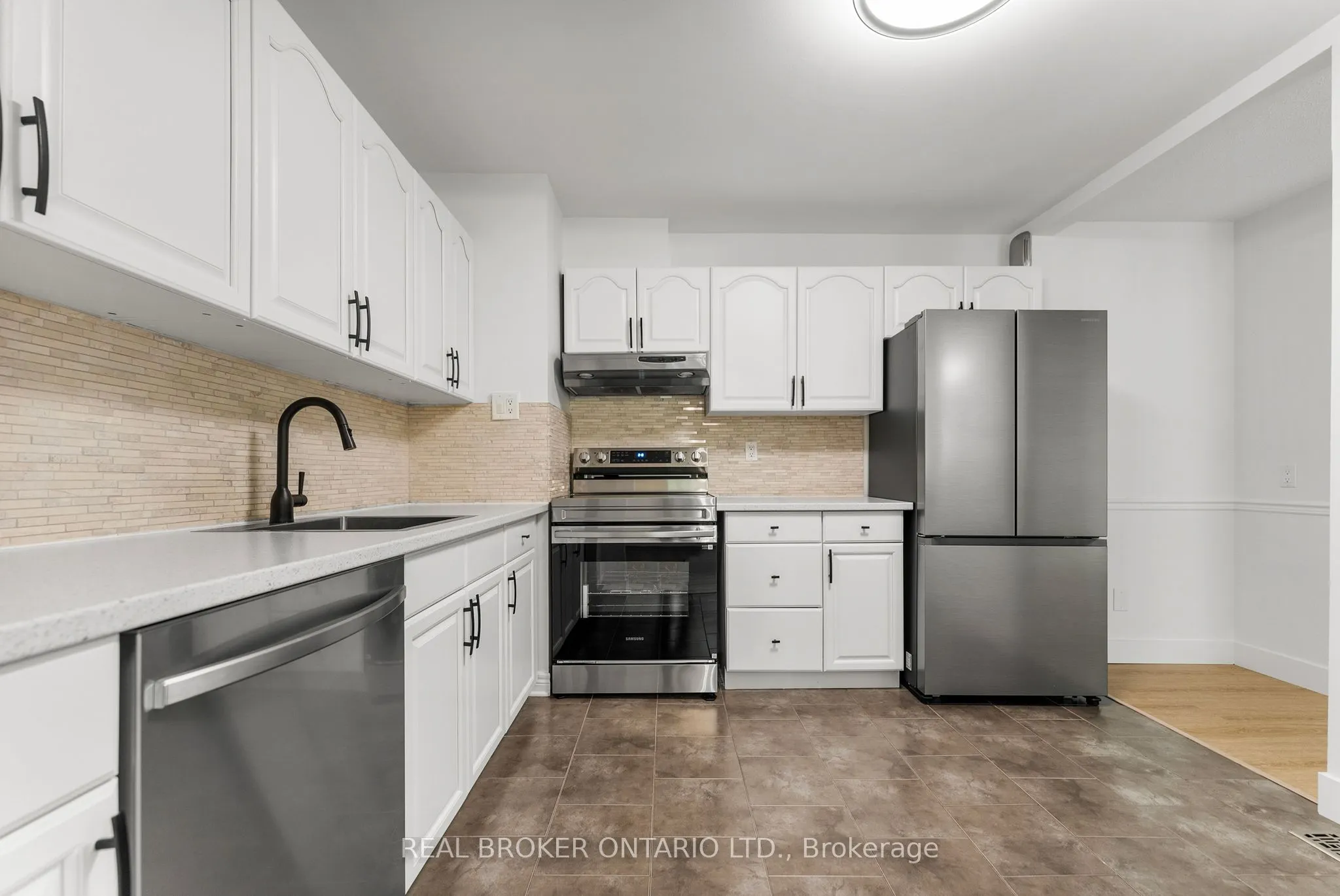 83 Glen Park Drive, #33